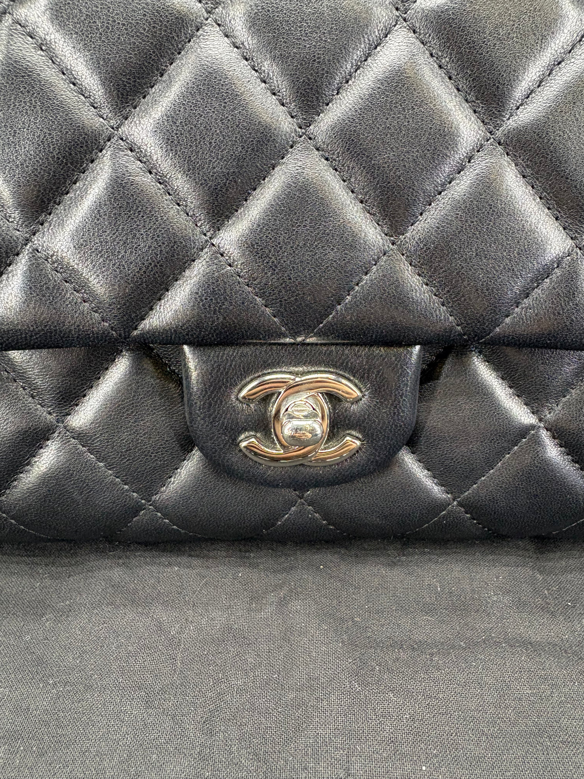Chanel Classic Flap 27