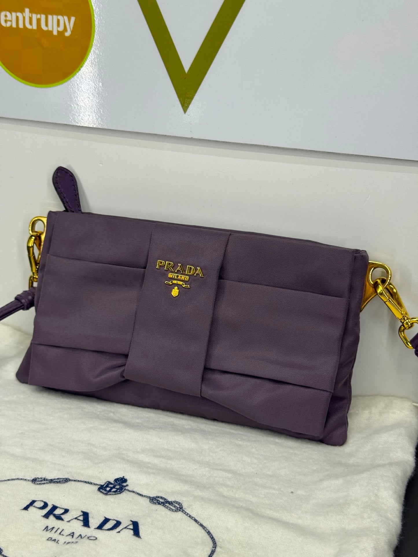 Prada pochette raso