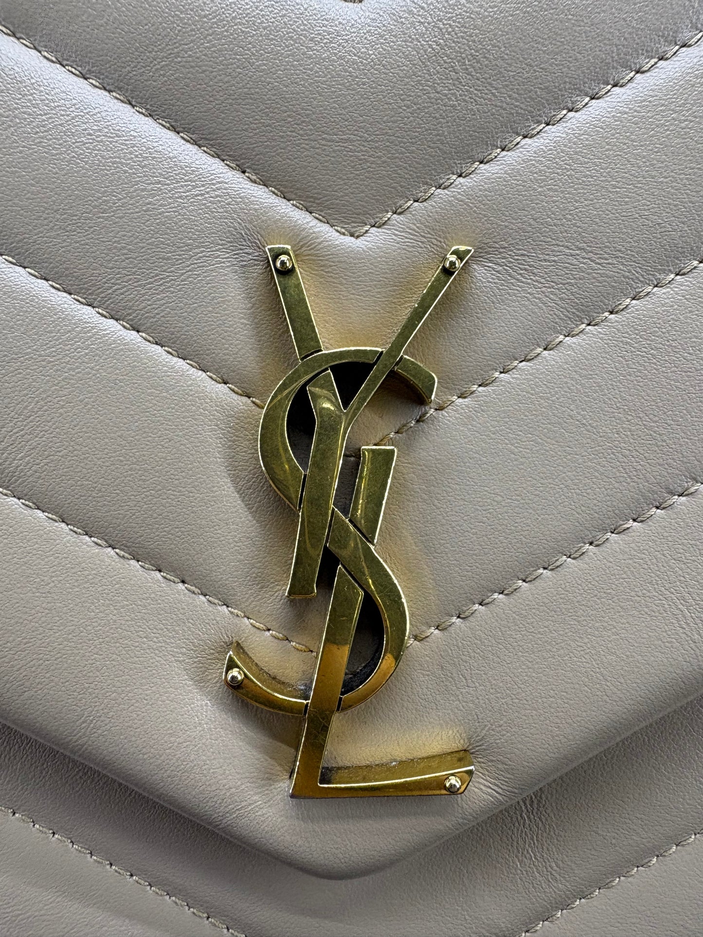 Saint Laurent Loulou