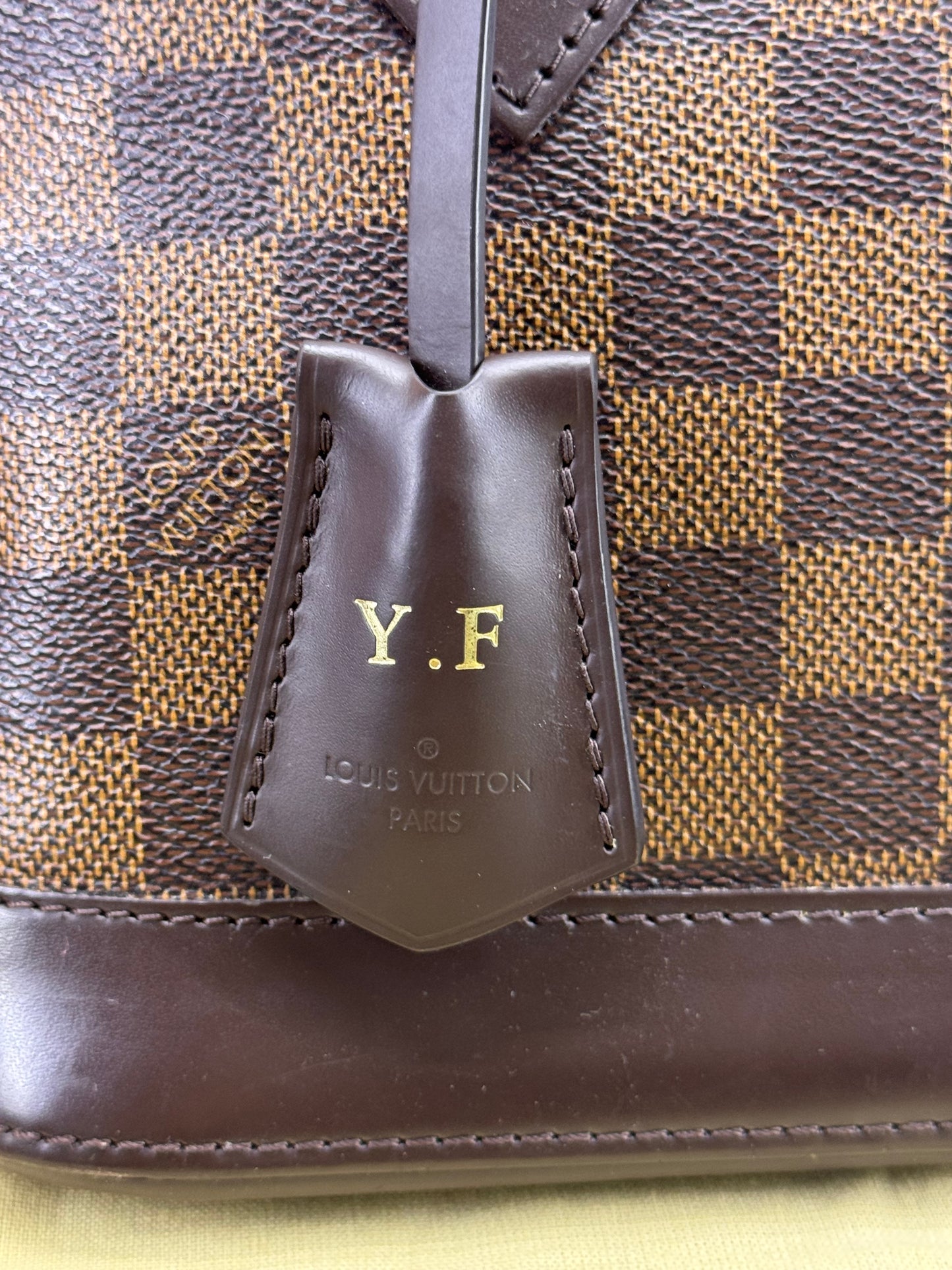 Louis Vuitton alma BB damier ebene