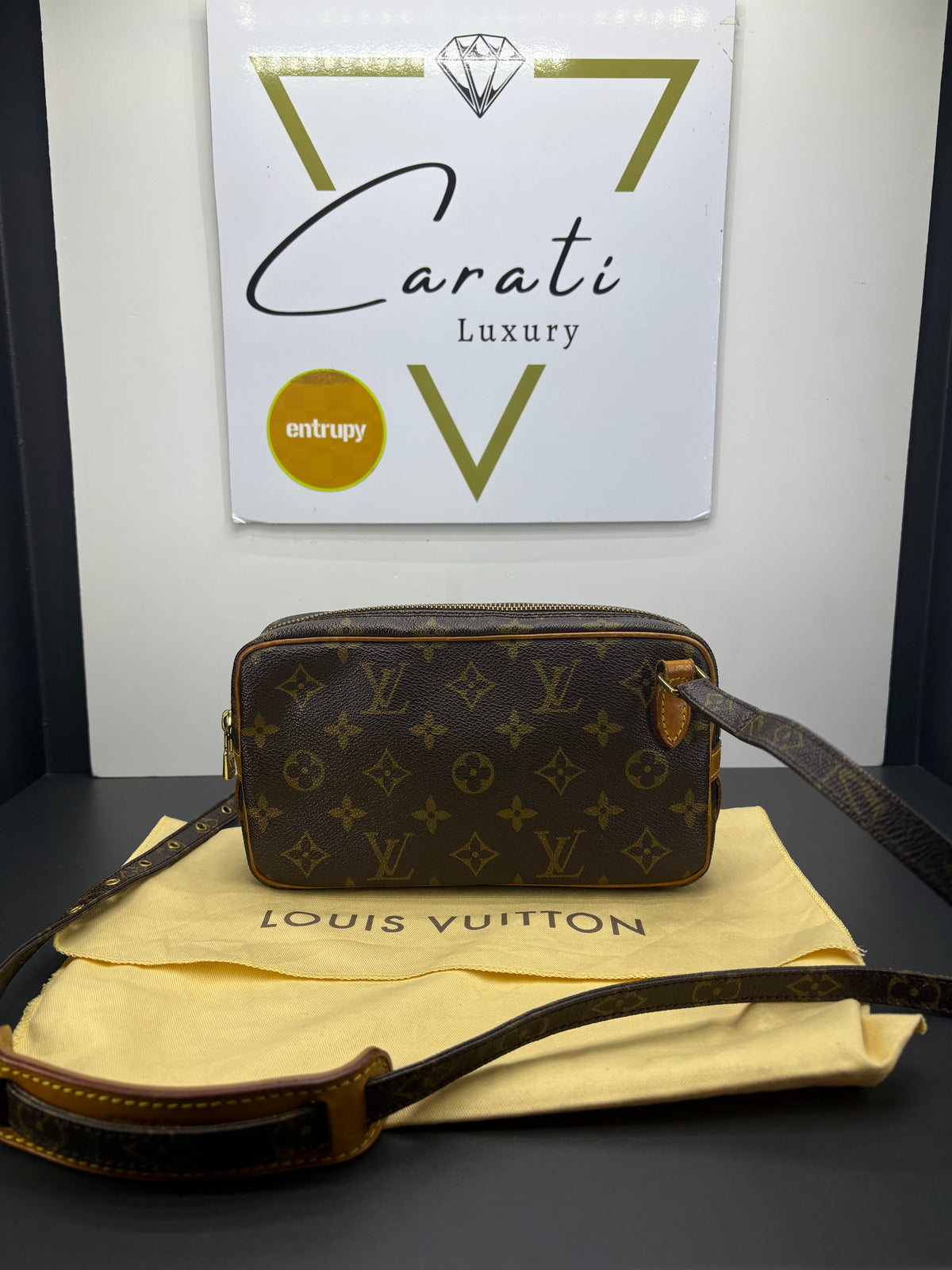 Louis Vuitton Pochette Marly Bandoulière