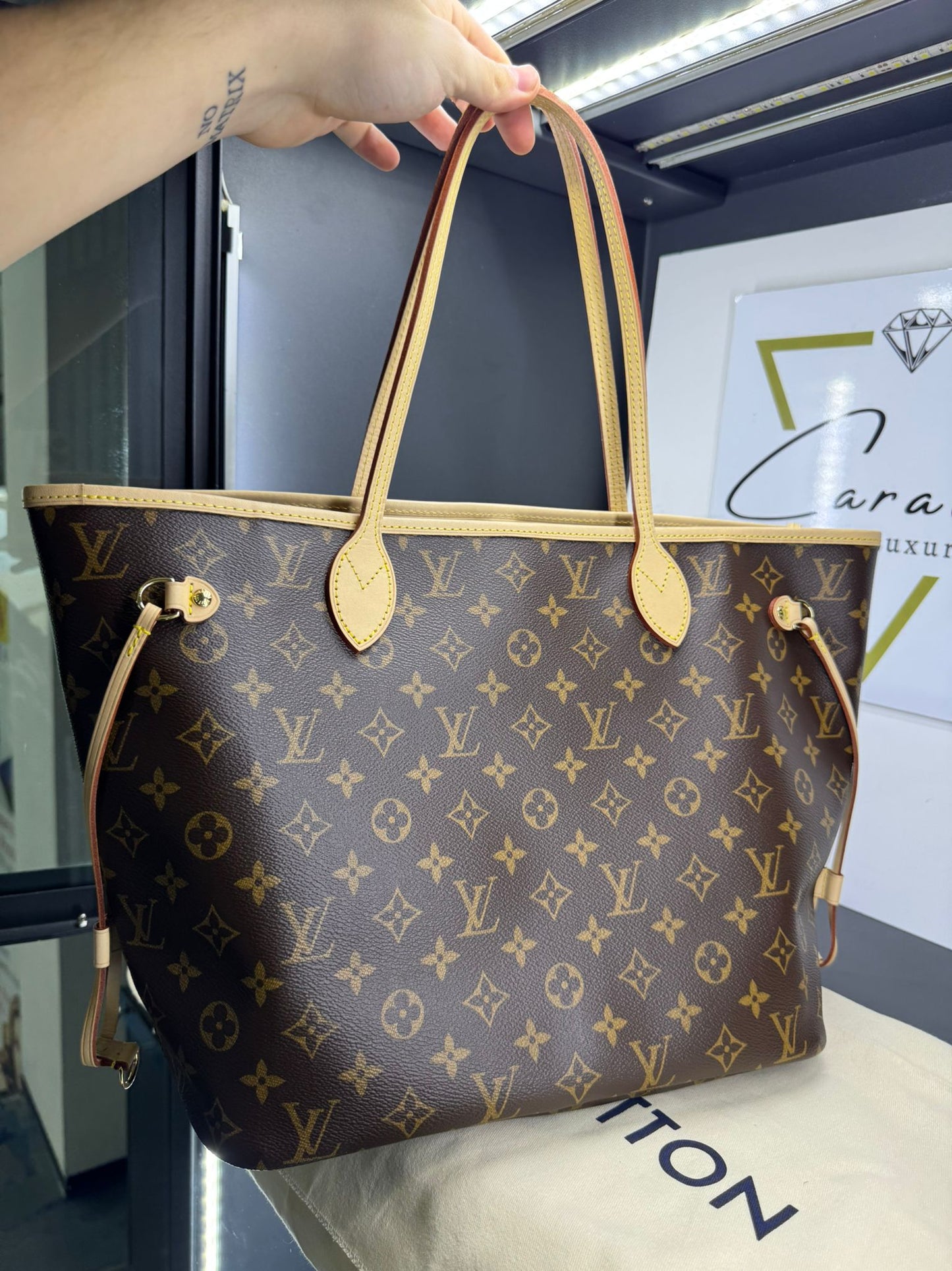Louis Vuitton Neverfull