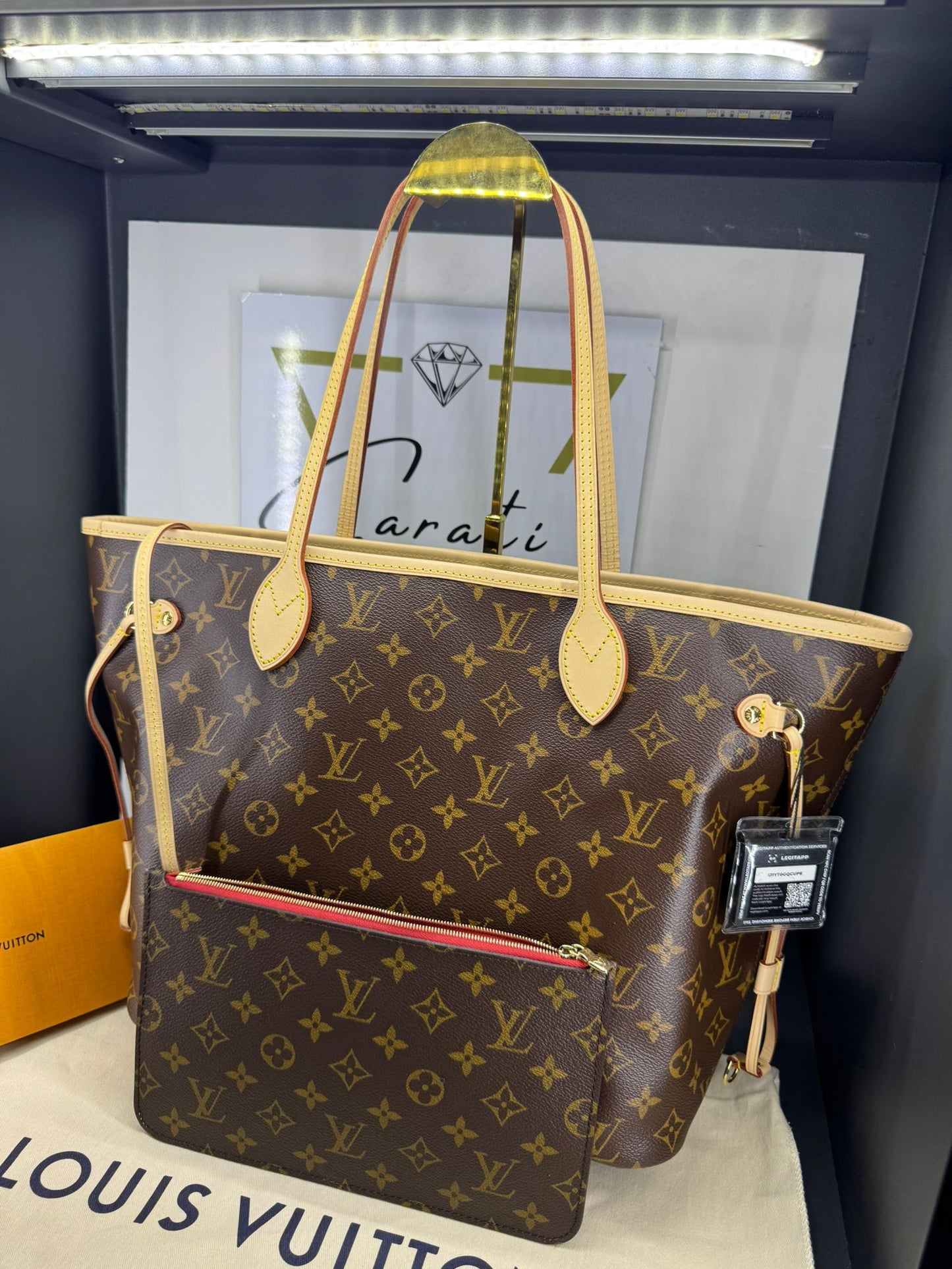 Louis Vuitton Neverfull