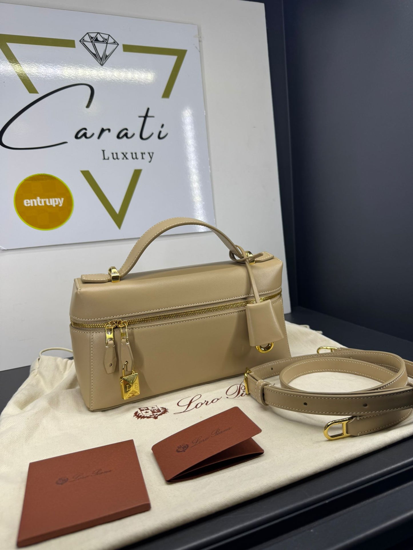 Loro Piana Extra Bag L23