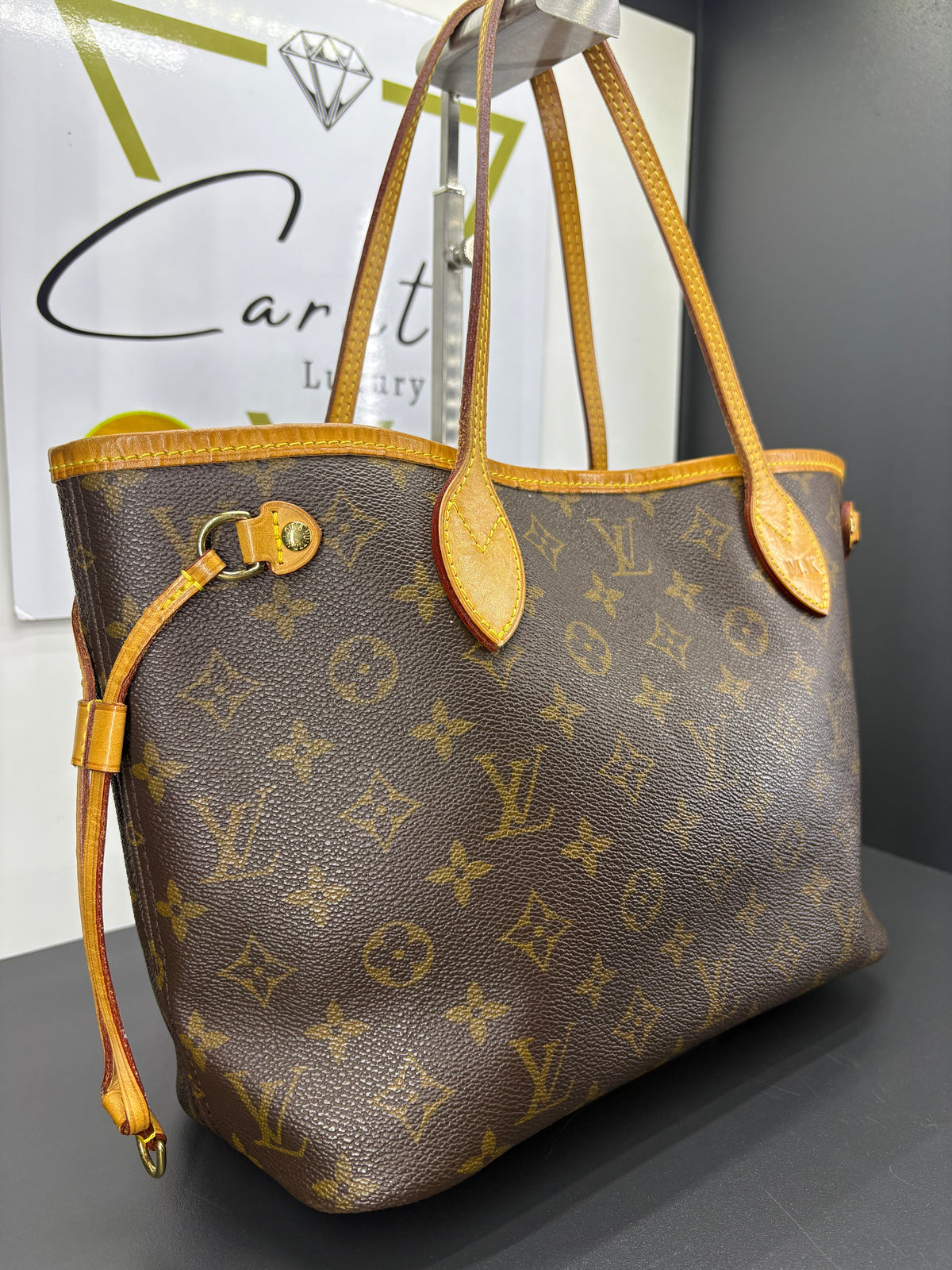 Louis Vuitton Neverfull PM