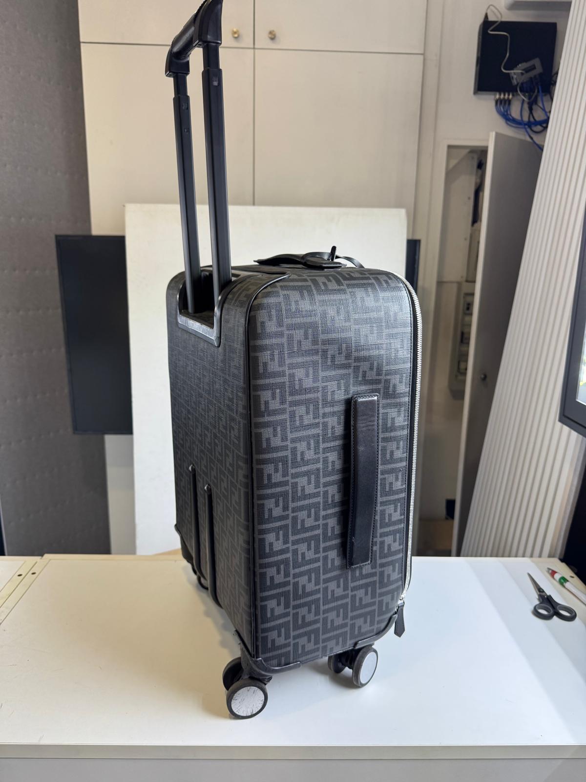 Fendi trolley da cabina