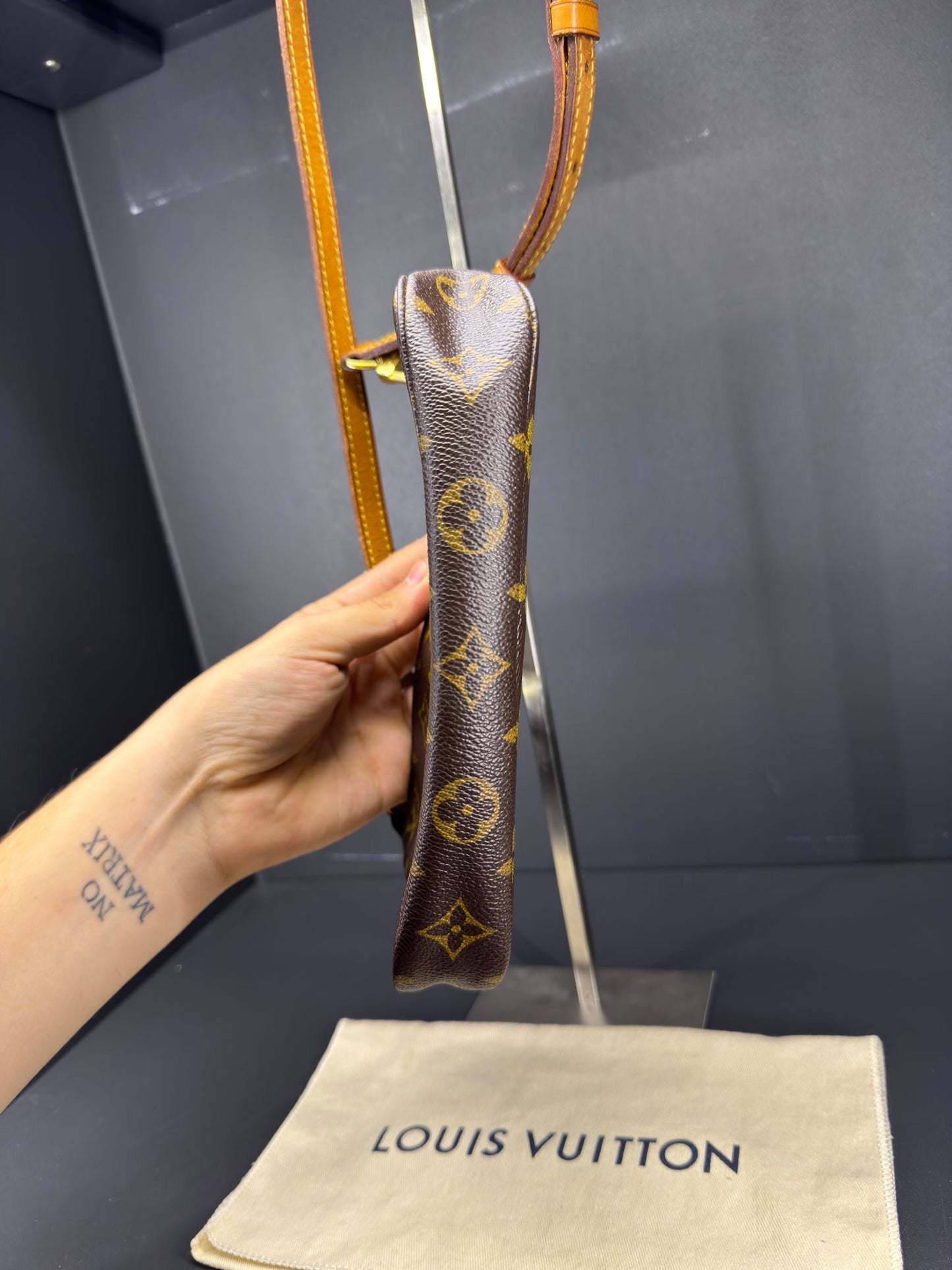 Louis Vuitton Pochette Accessoires