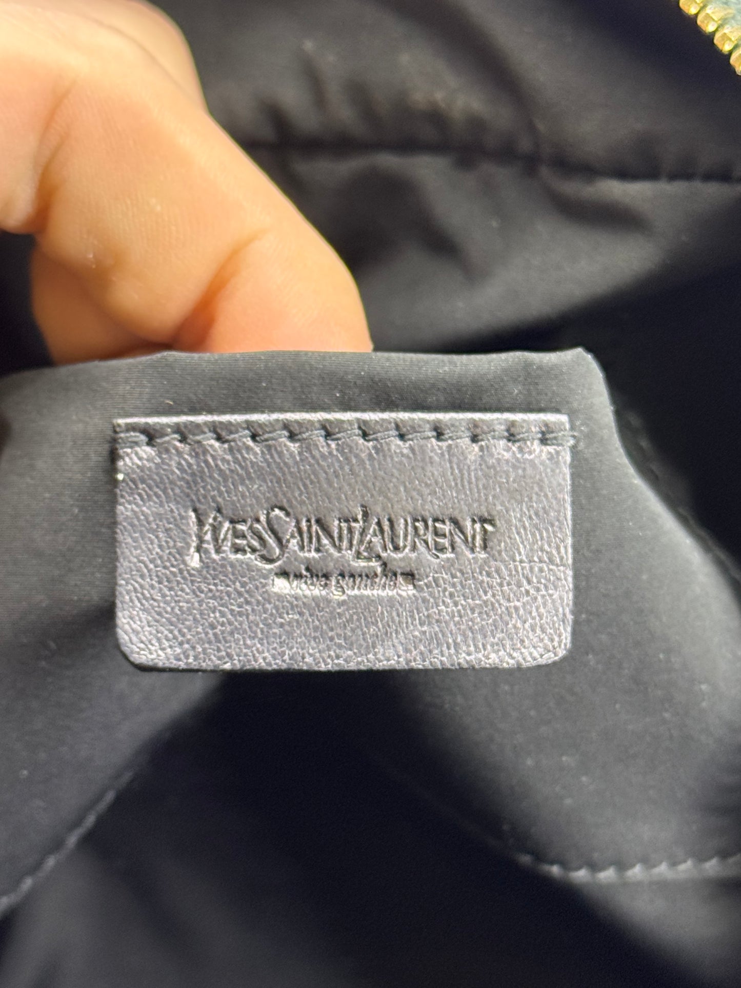Saint Laurent borsa a mano in vernice verde con logo YSL