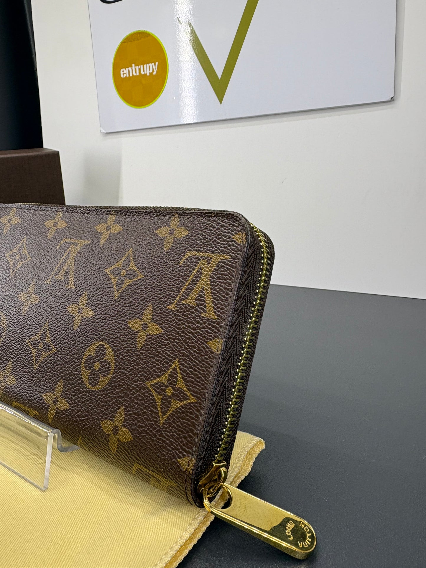 Louis Vuitton Portafoglio Zippy
