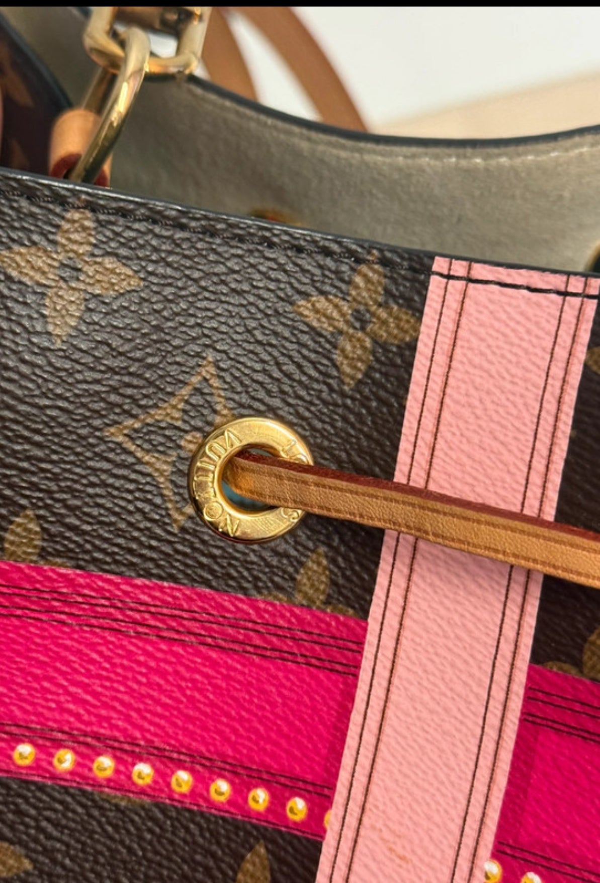 Louis Vuitton Borsa a secchiello Summer Trunks
Neonoe con monogramma 2018