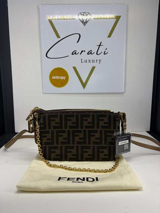 Fendi Pouch Baguette
