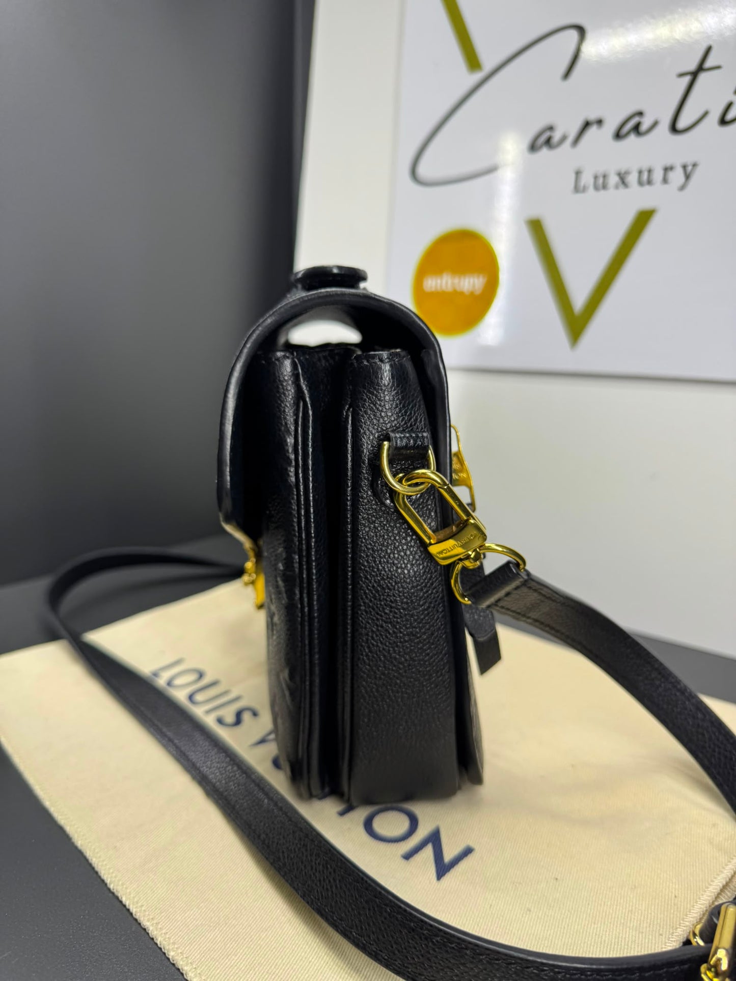Louis Vuitton Pochette Métis,