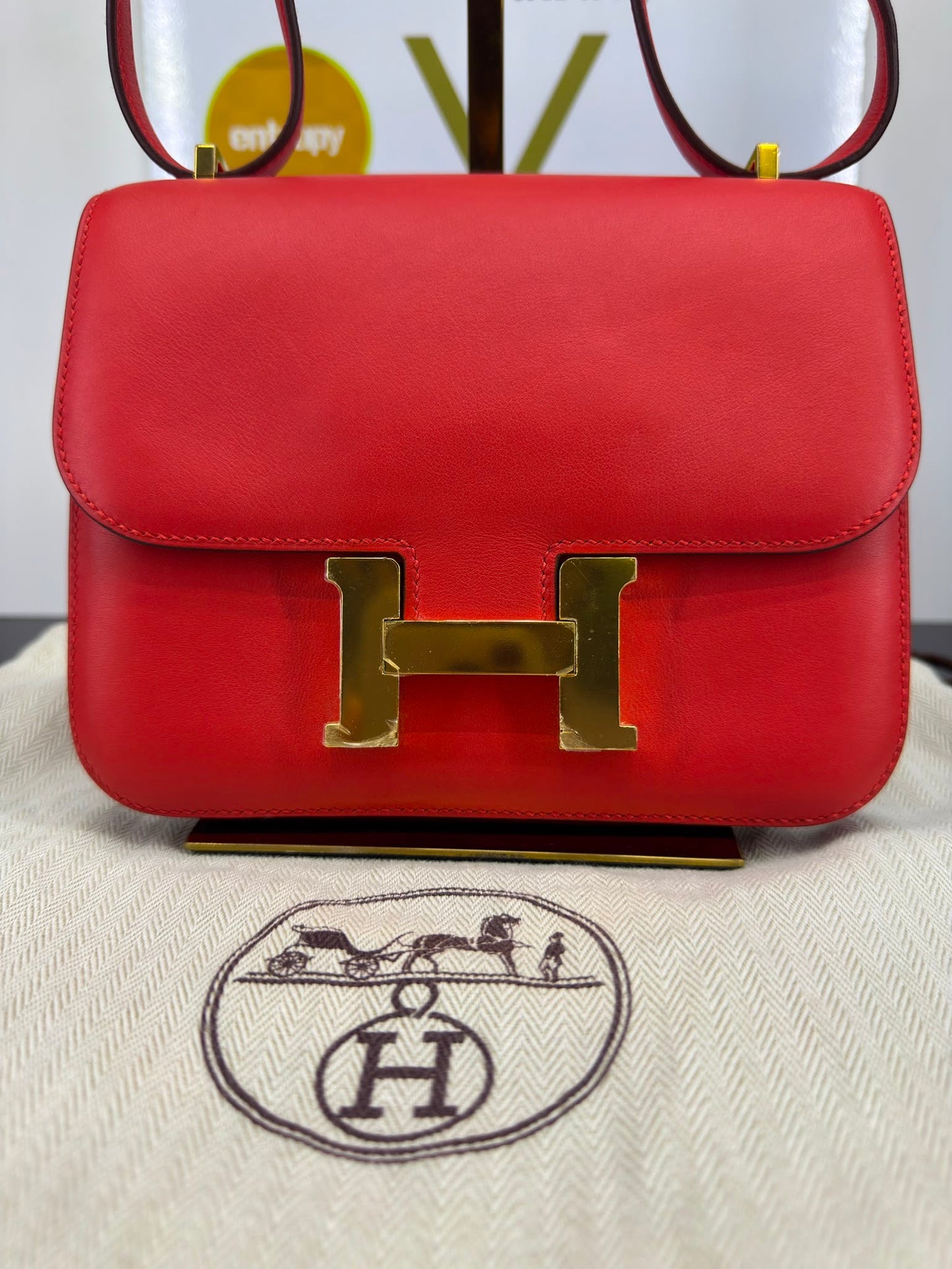 Hermès Constance 18