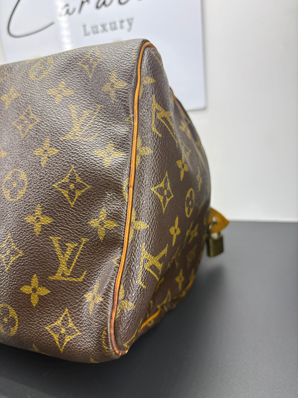 Louis Vuitton Speedy 30