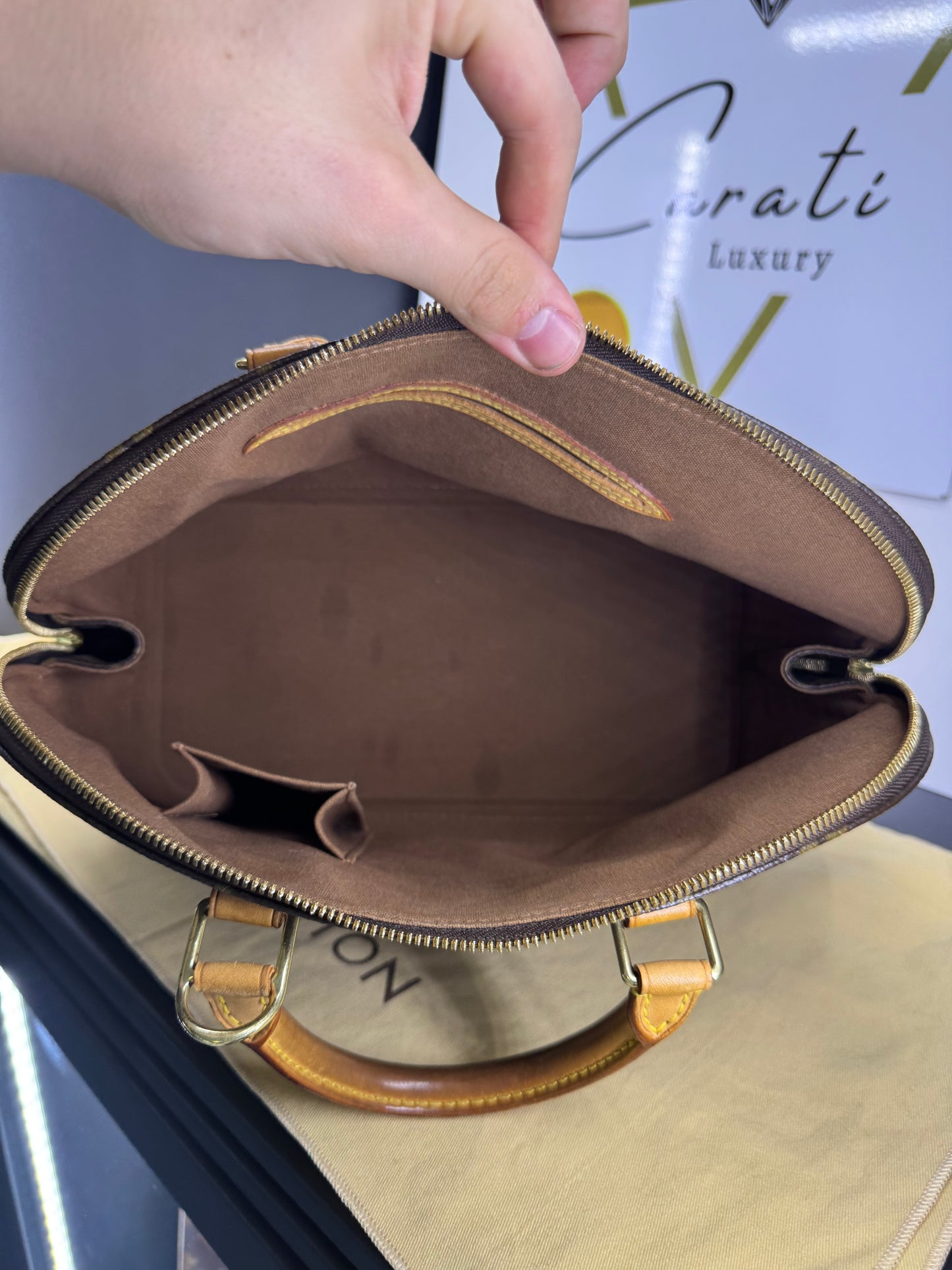 Louis Vuitton alma pm Monogram
