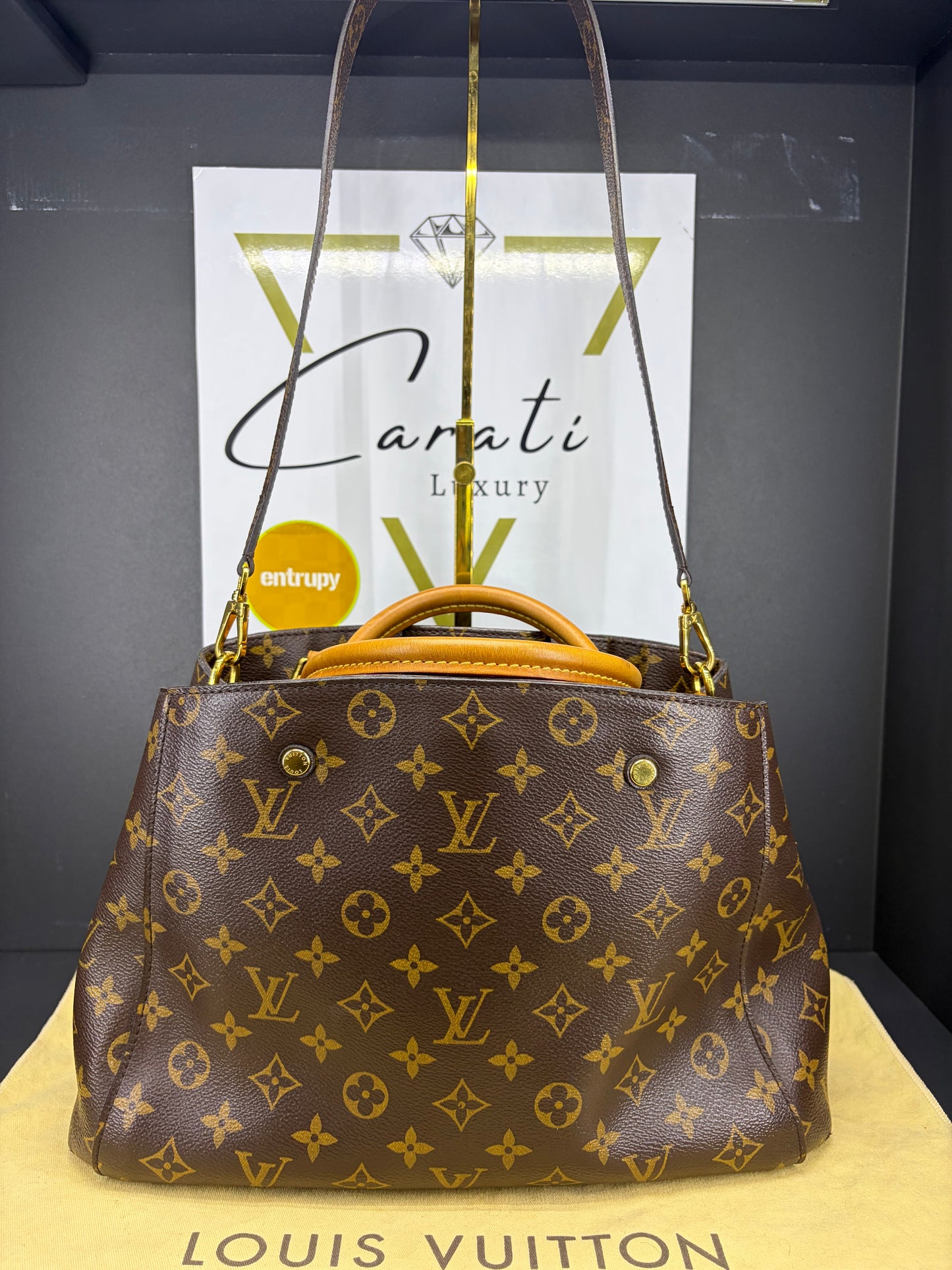 Louis Vuitton Montaigne