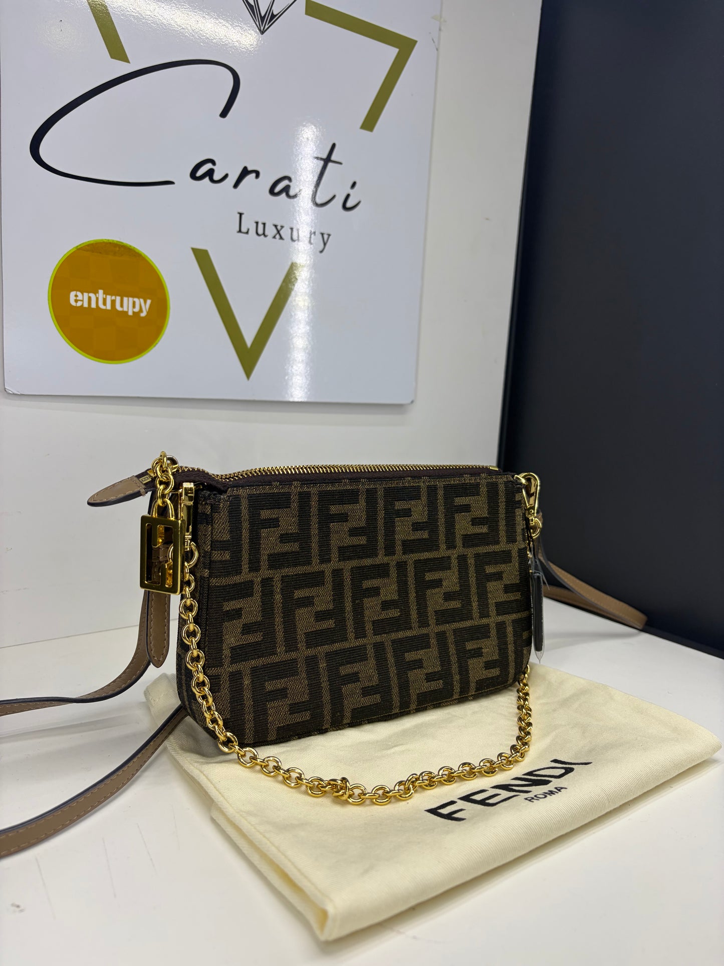 Fendi Pouch Baguette