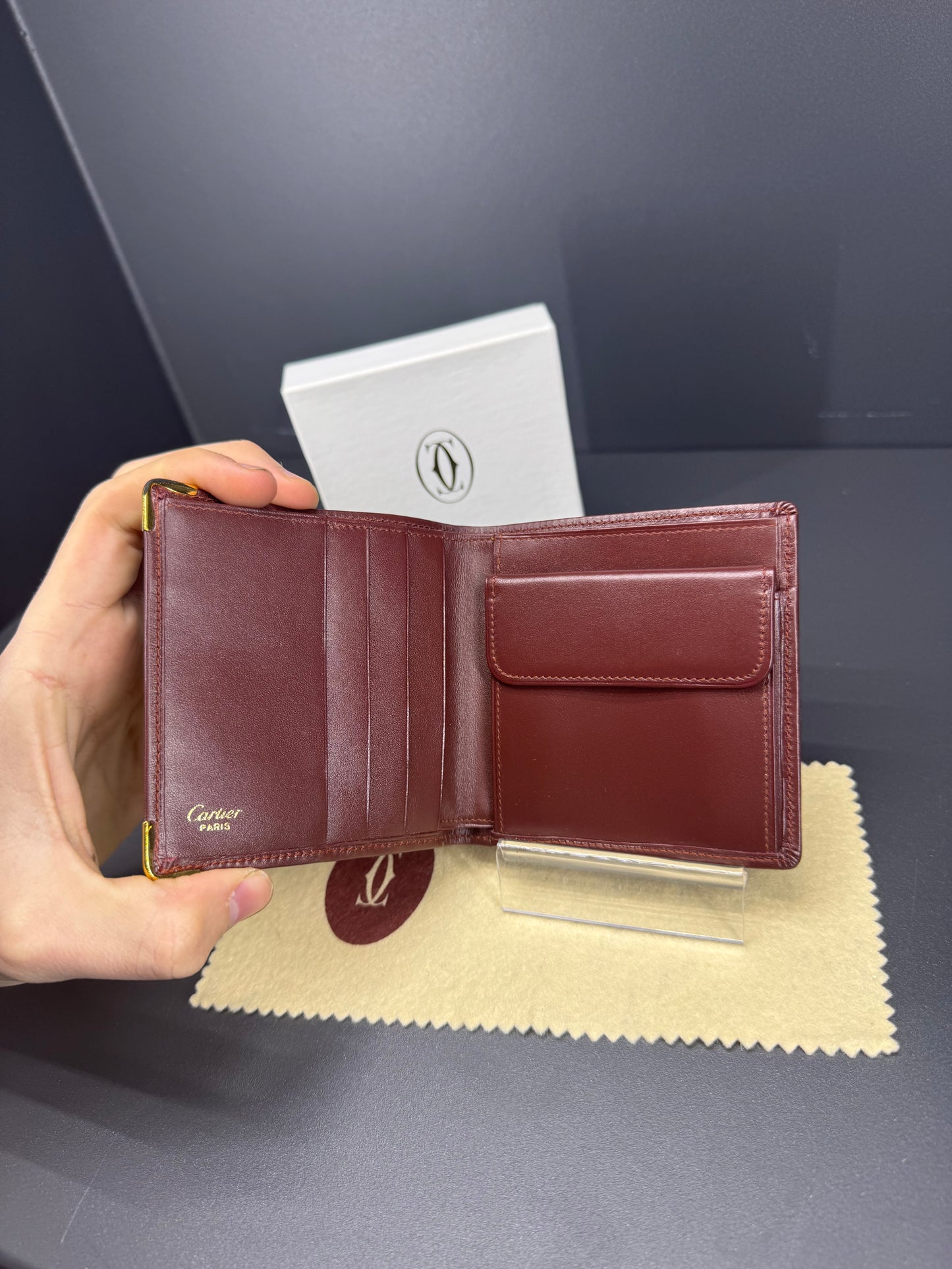 Cartier portafoglio Must