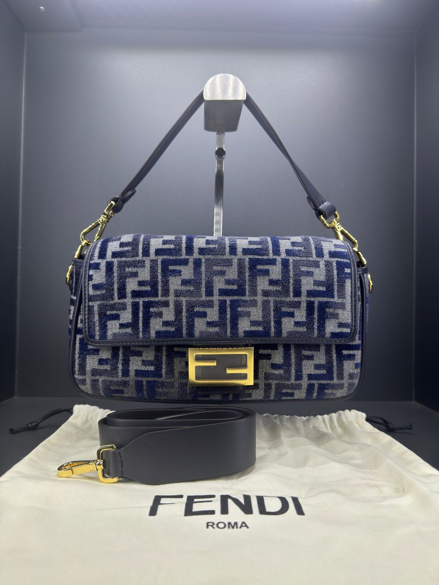 Fendi Baguette
