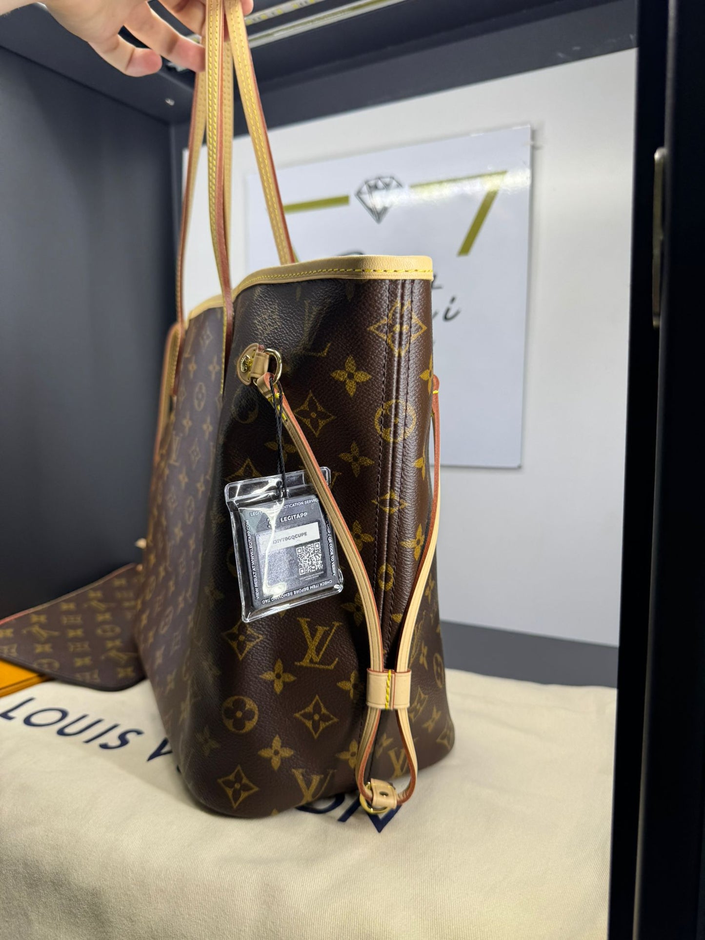 Louis Vuitton Neverfull
