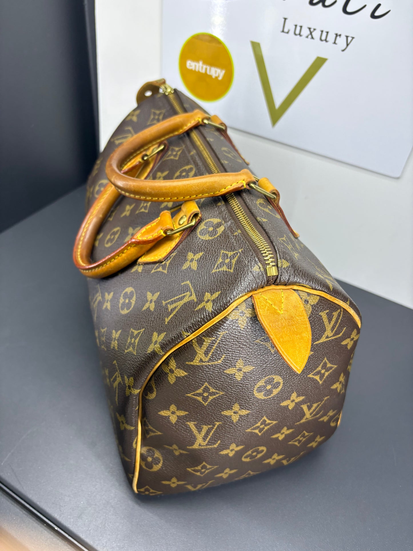 Louis Vuitton Speedy30