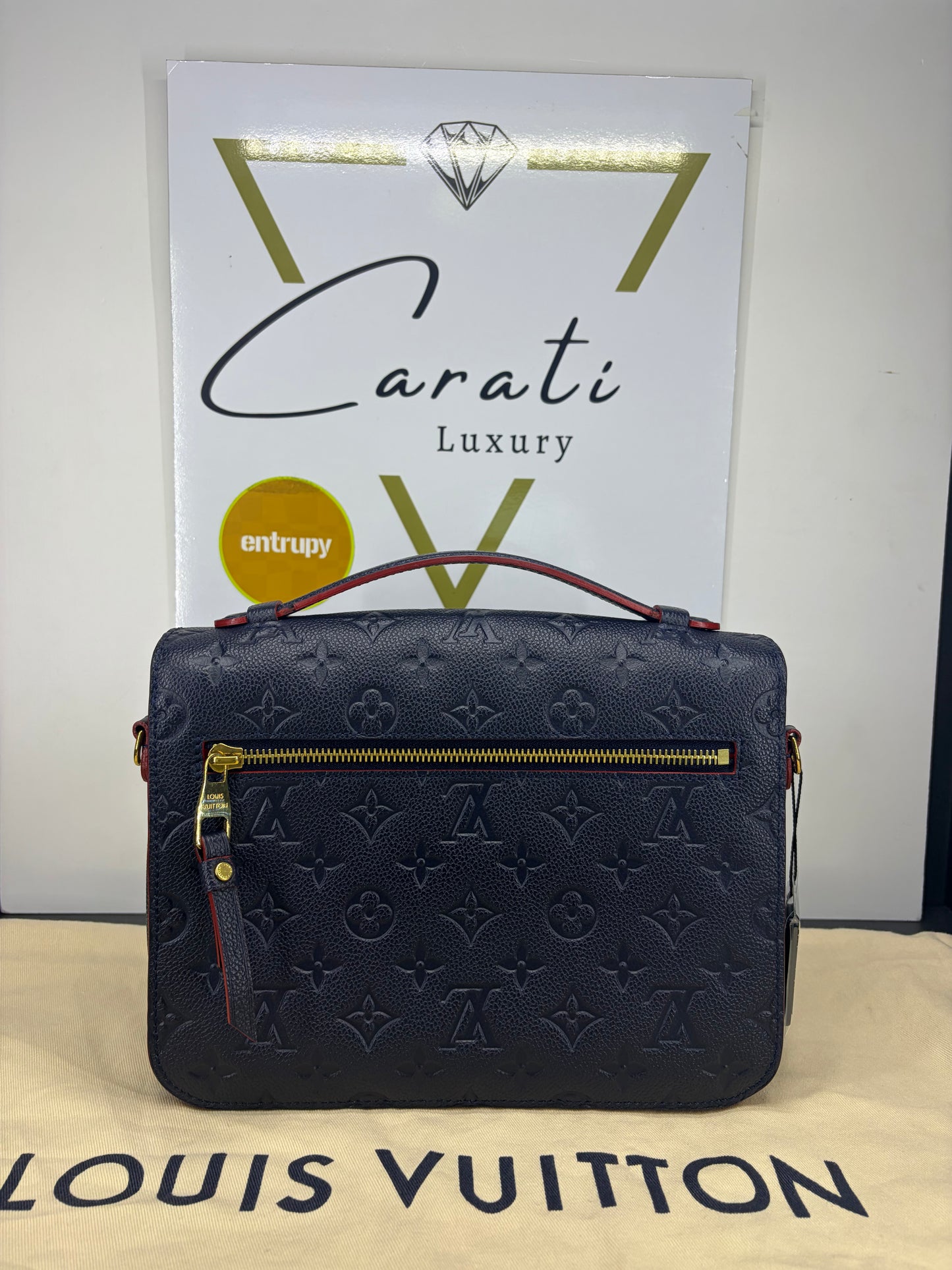 Louis Vuitton Pochette Métis