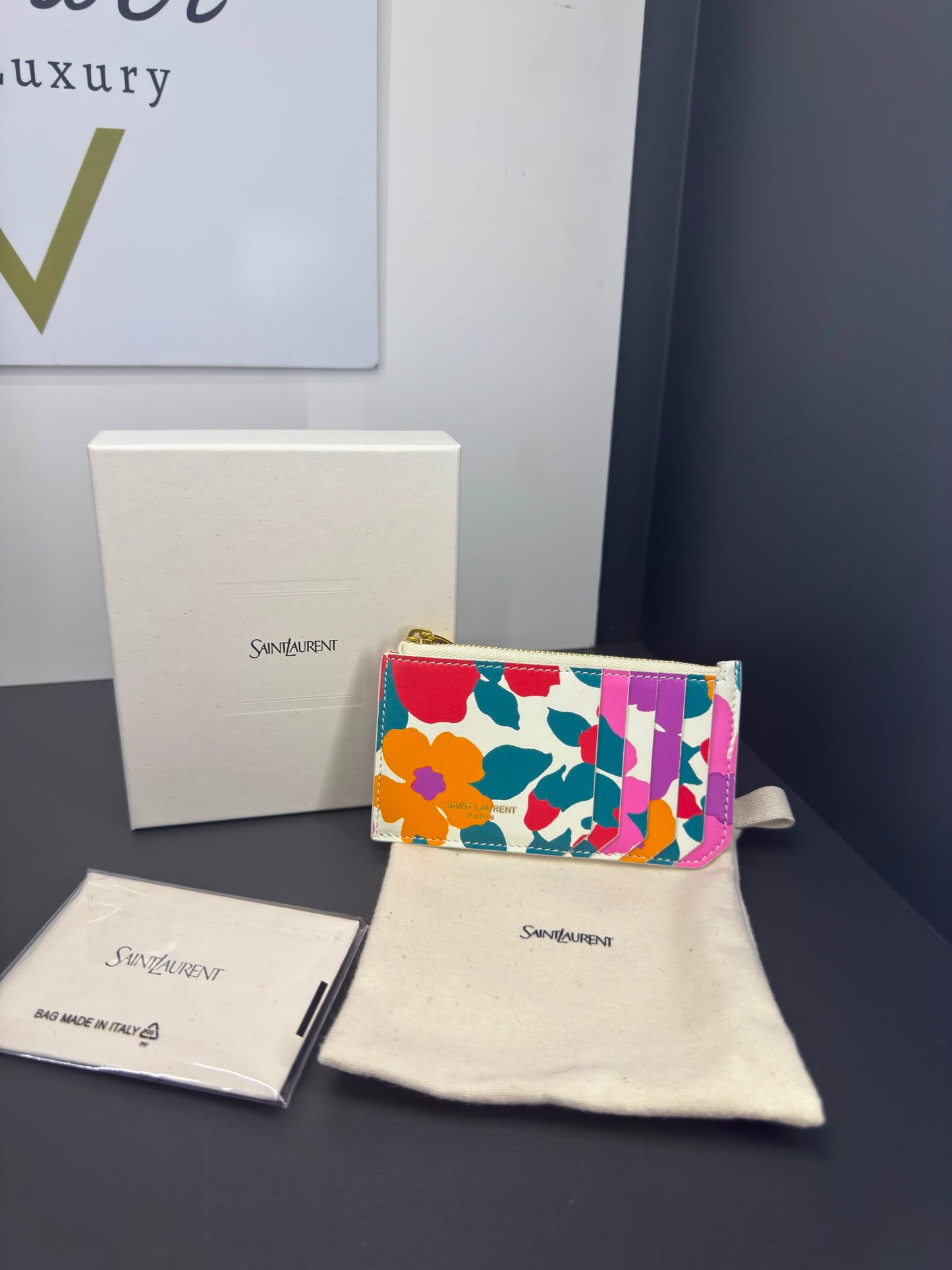 Saint Laurent in pelle con stampa floreale multicolor portacarte Fragments con zip