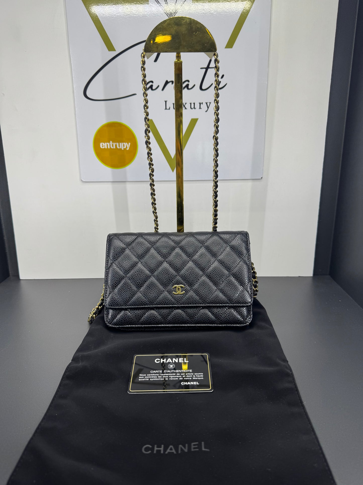 Chanel WOC in pelle caviar hardware oro
