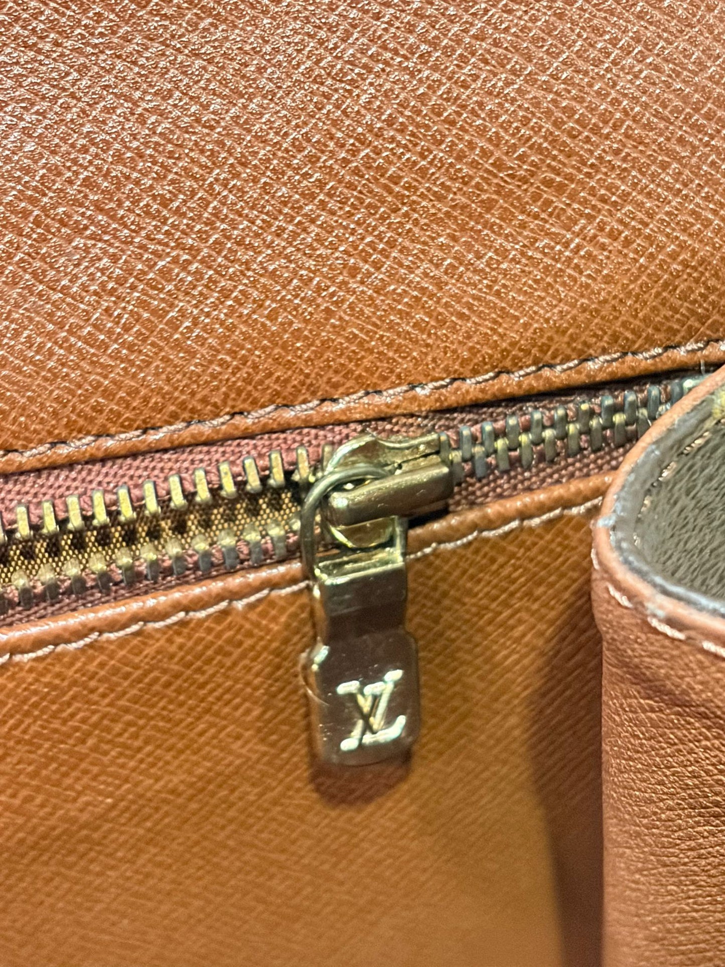 Louis Vuitton Monogram Pochette Dame GM