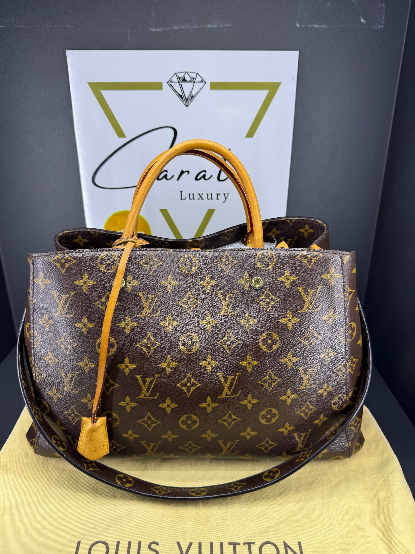 Borsa a mano Louis Vuitton Montaigne MM Monogram