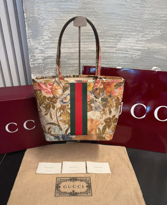 Gucci Ophidia Tote Water Flora GG Coated Canvas
Medium