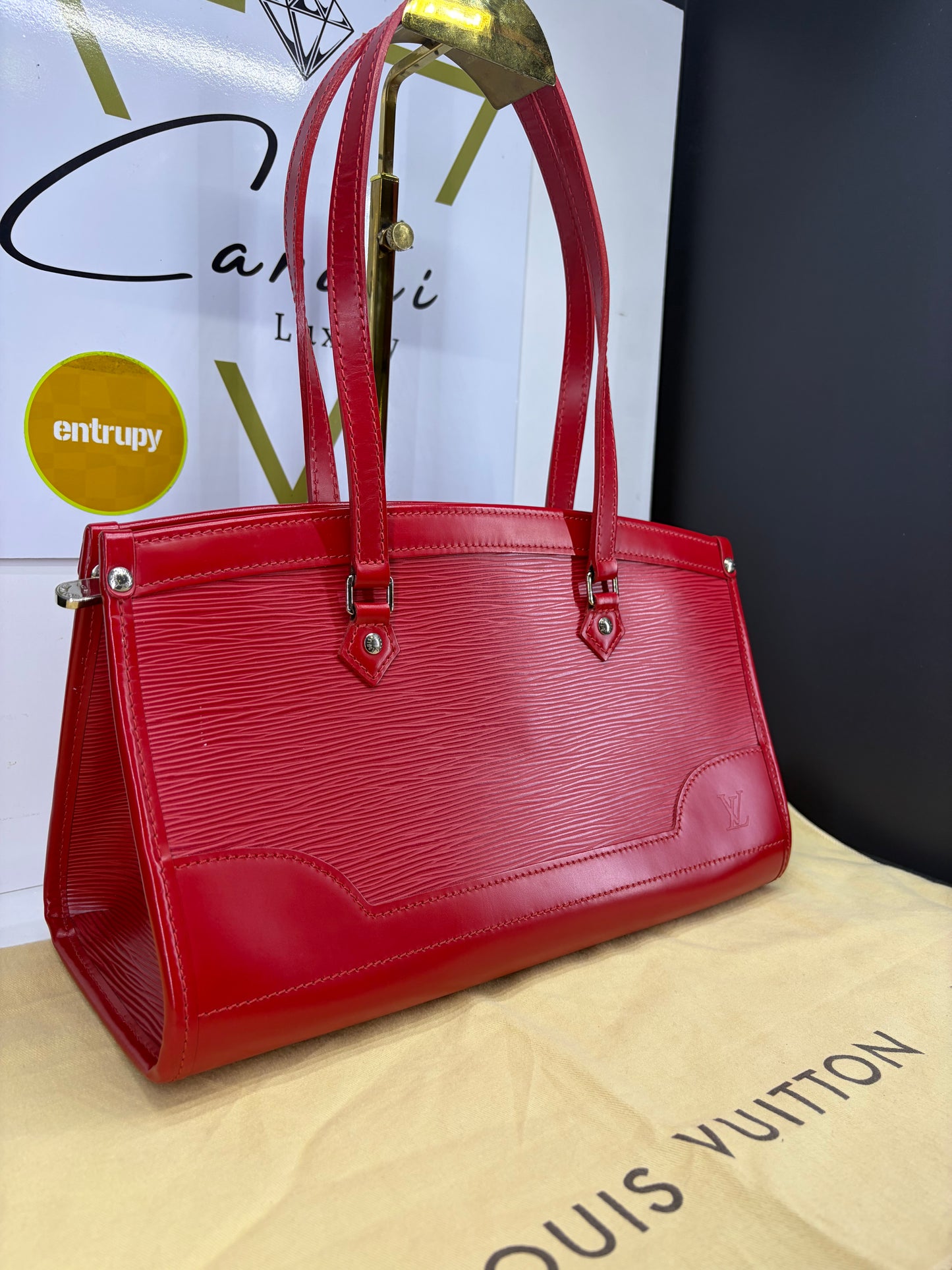 Louis Vuitton Madeline PM
