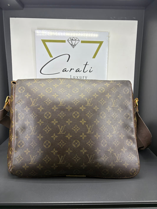Louis Vuitton Abbesses Messenger