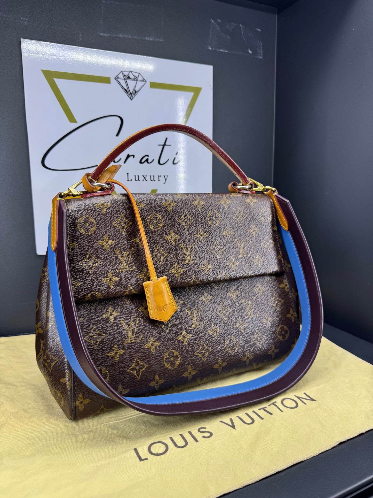 Louis Vuitton Borsa Cluny MM Monogram Tracolla