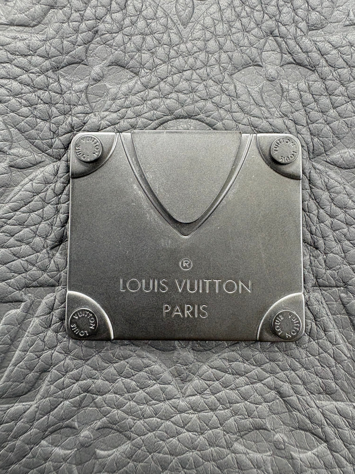 Louis Vuitton Lock Vertical Wearable Wallet