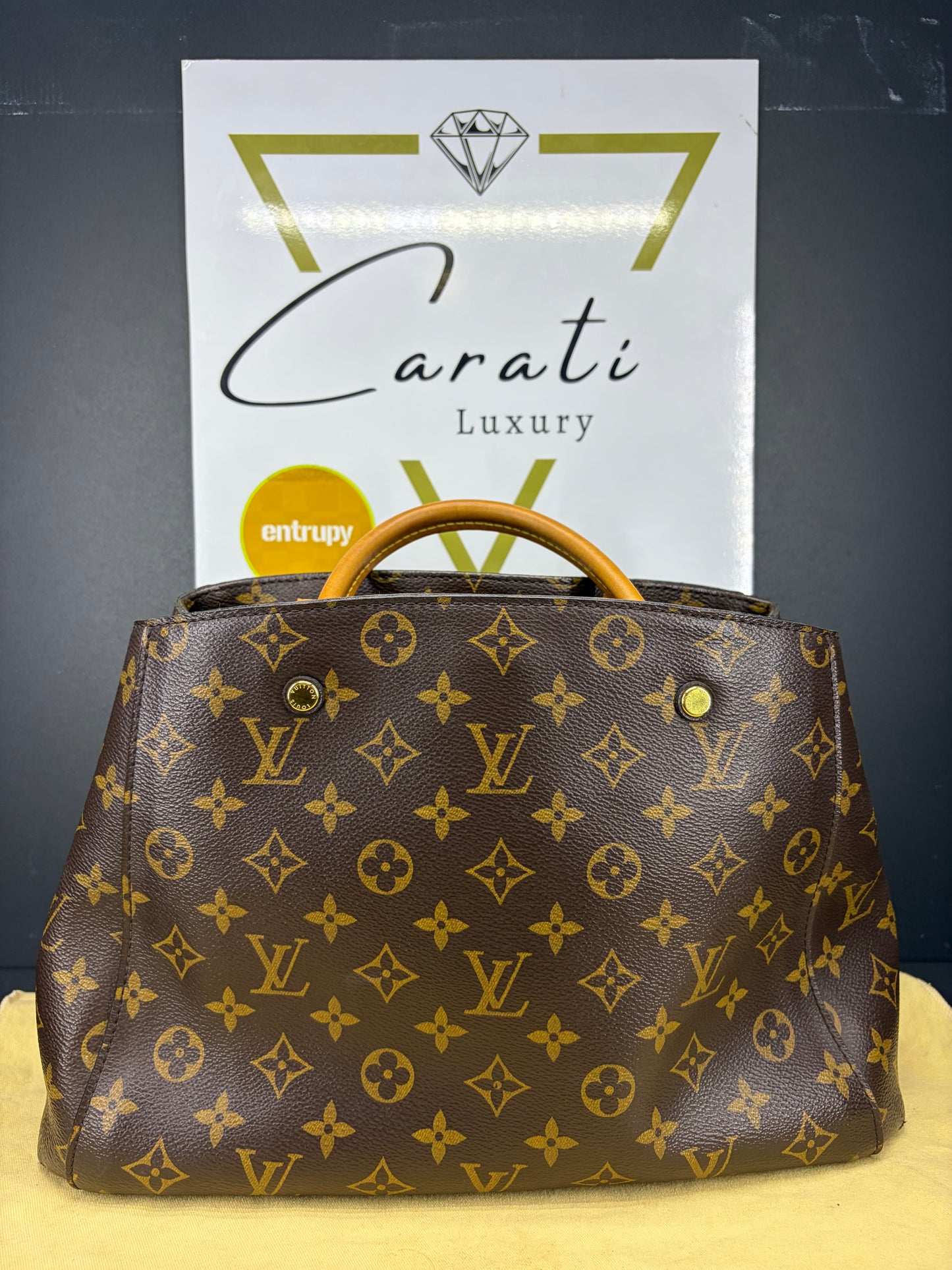 Louis Vuitton Montaigne