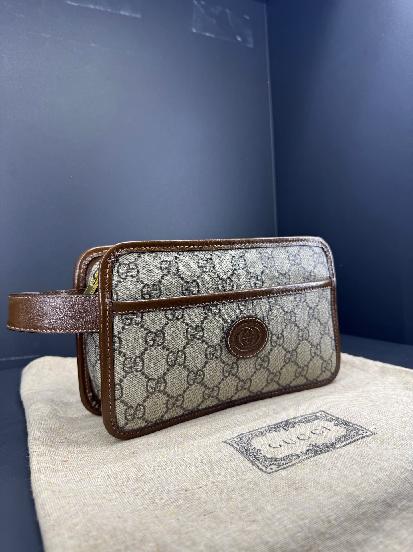 Pochette da polso Gucci GG emblem