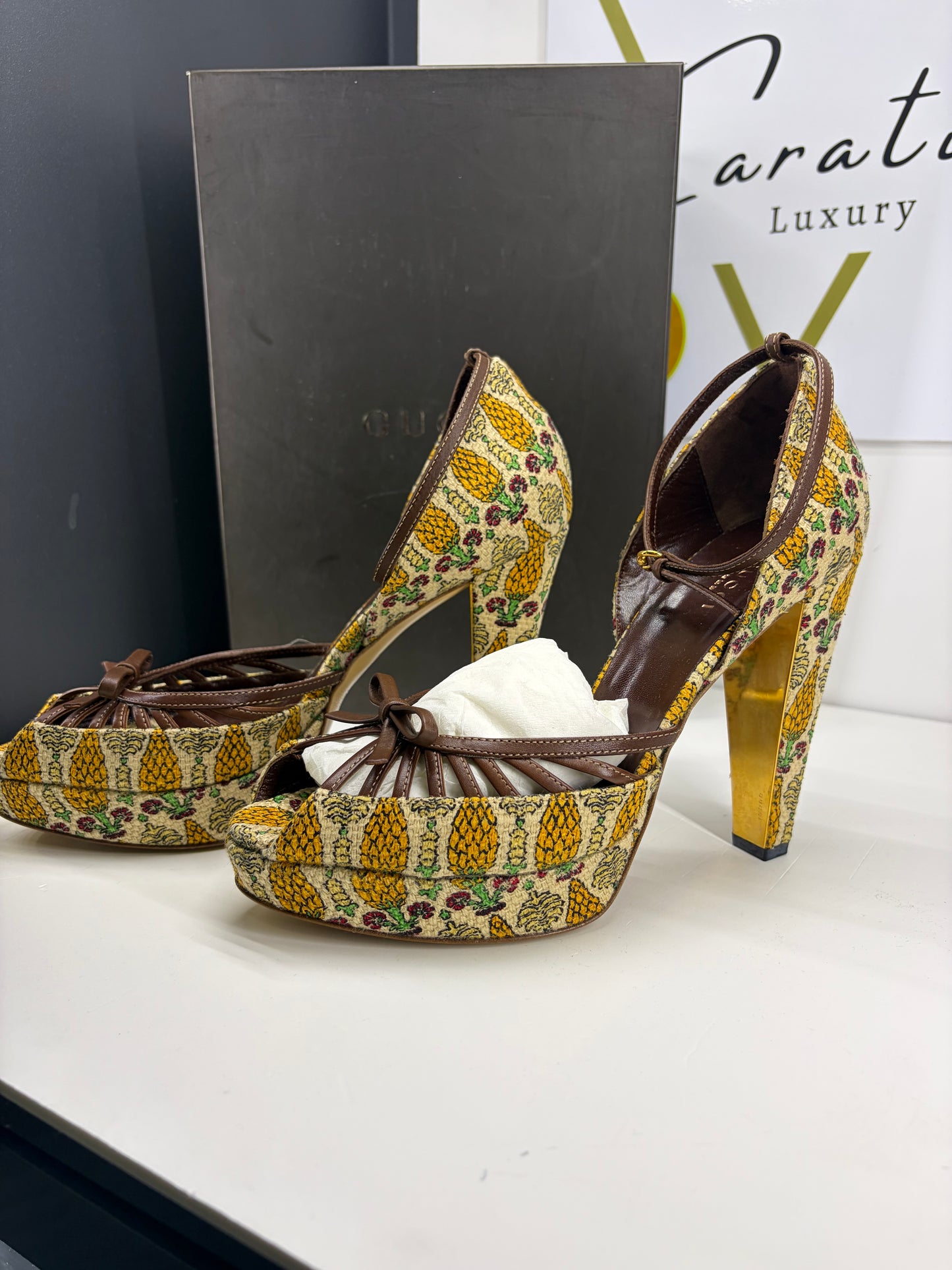 Gucci sandali con plateau