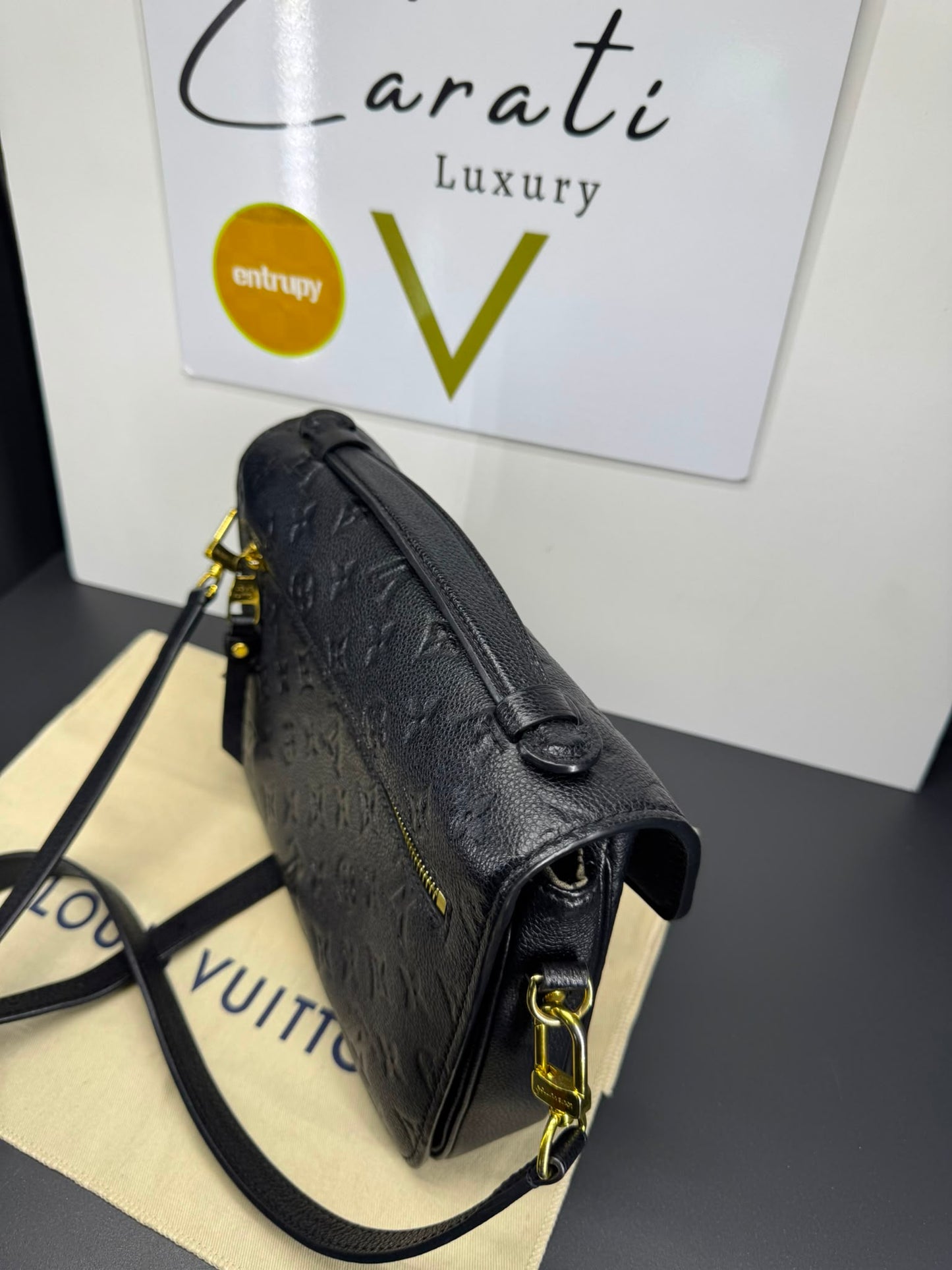 Louis Vuitton Pochette Métis,