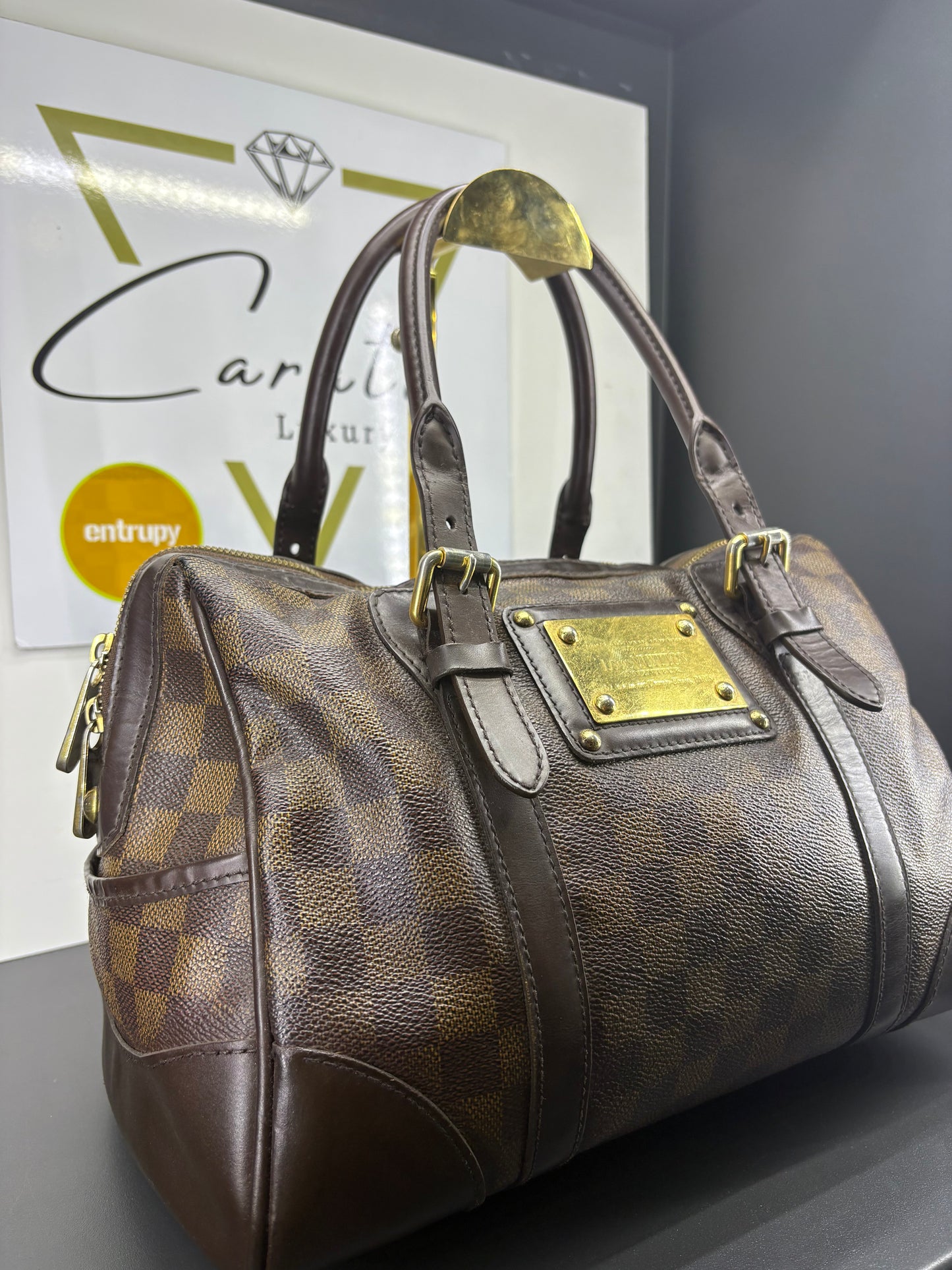 Louis Vuitton Berkeley