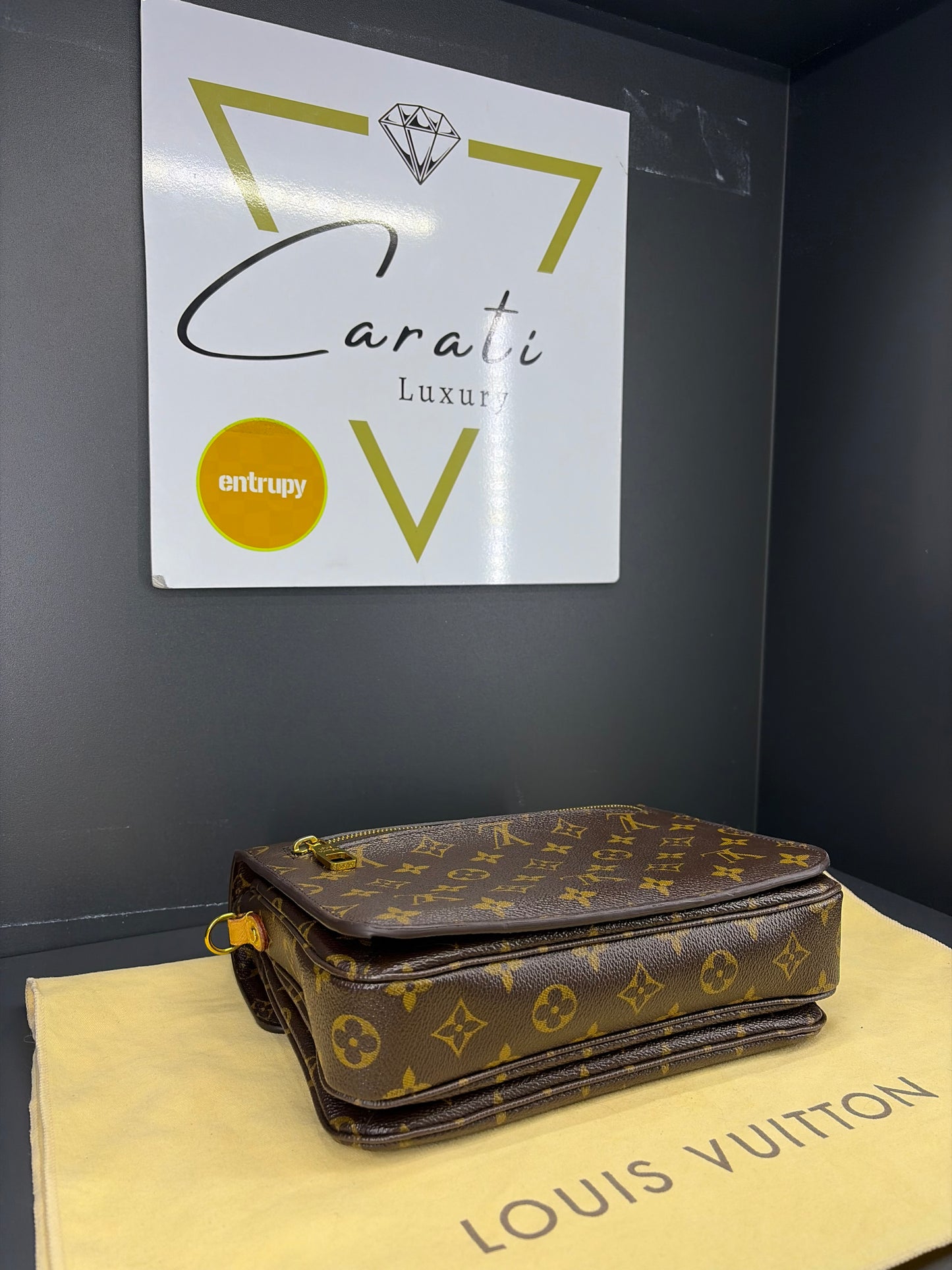 Louis Vuitton Metis
