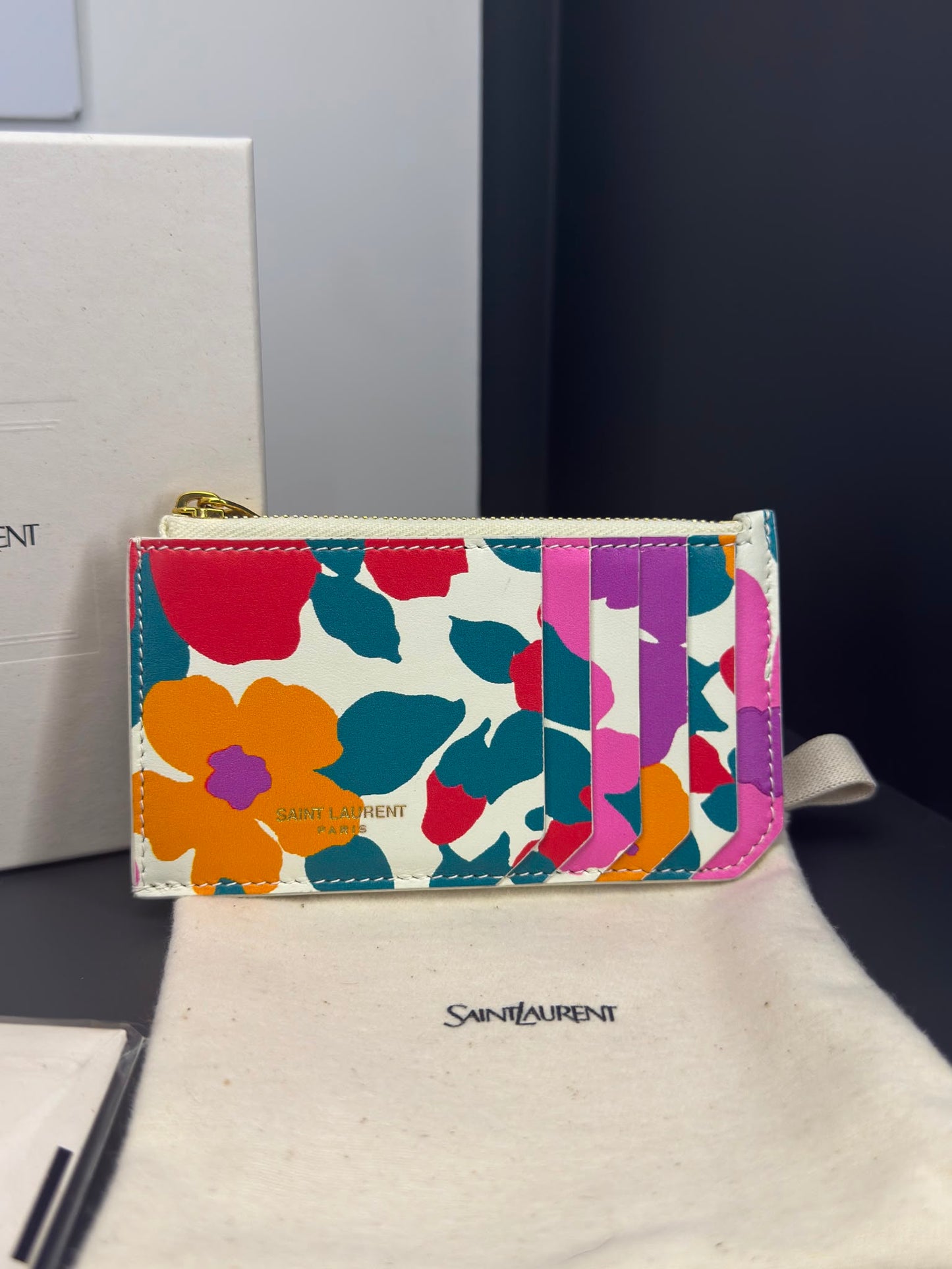 Saint Laurent in pelle con stampa floreale multicolor portacarte Fragments con zip