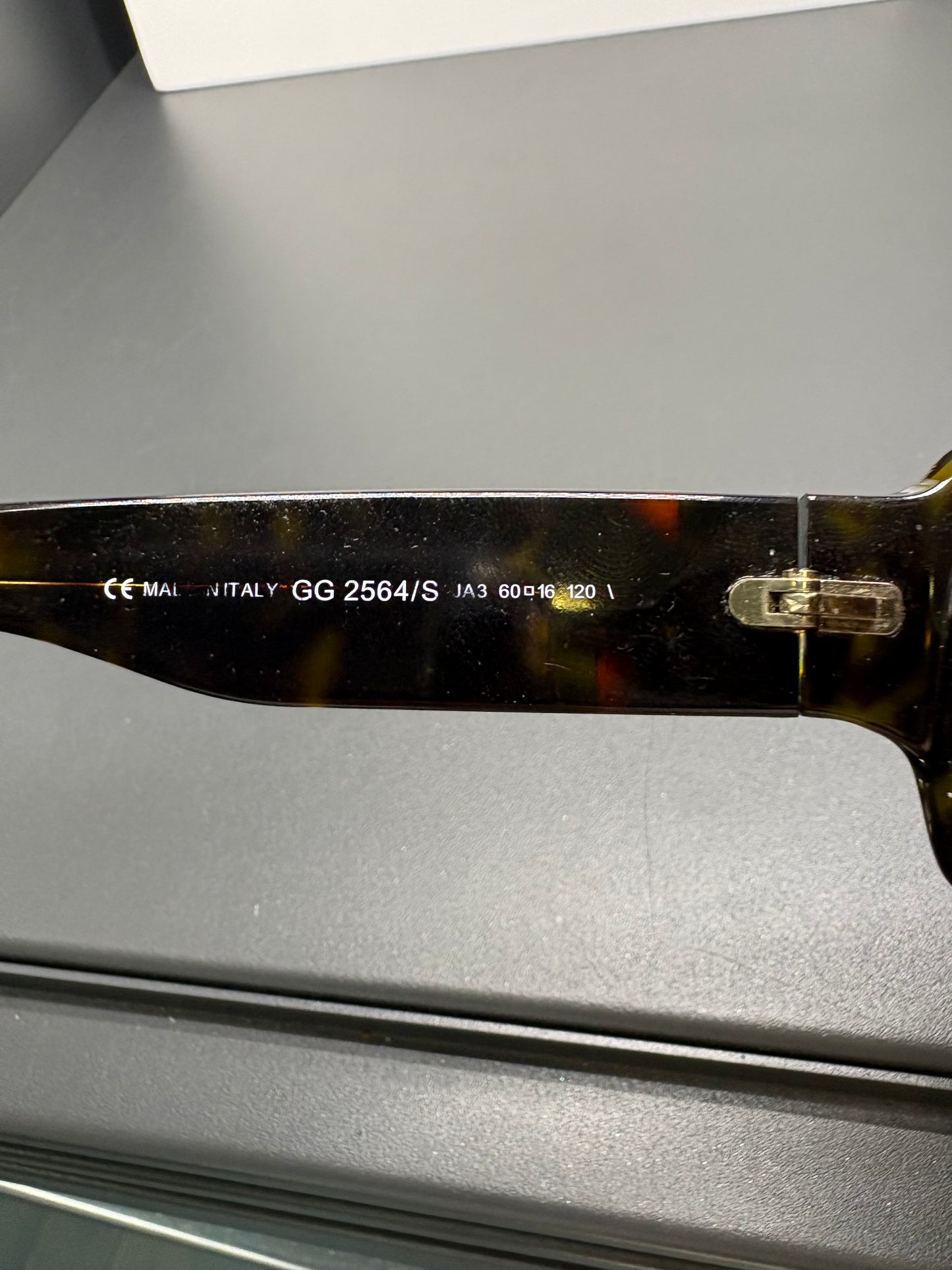 Gucci GG 2564/S