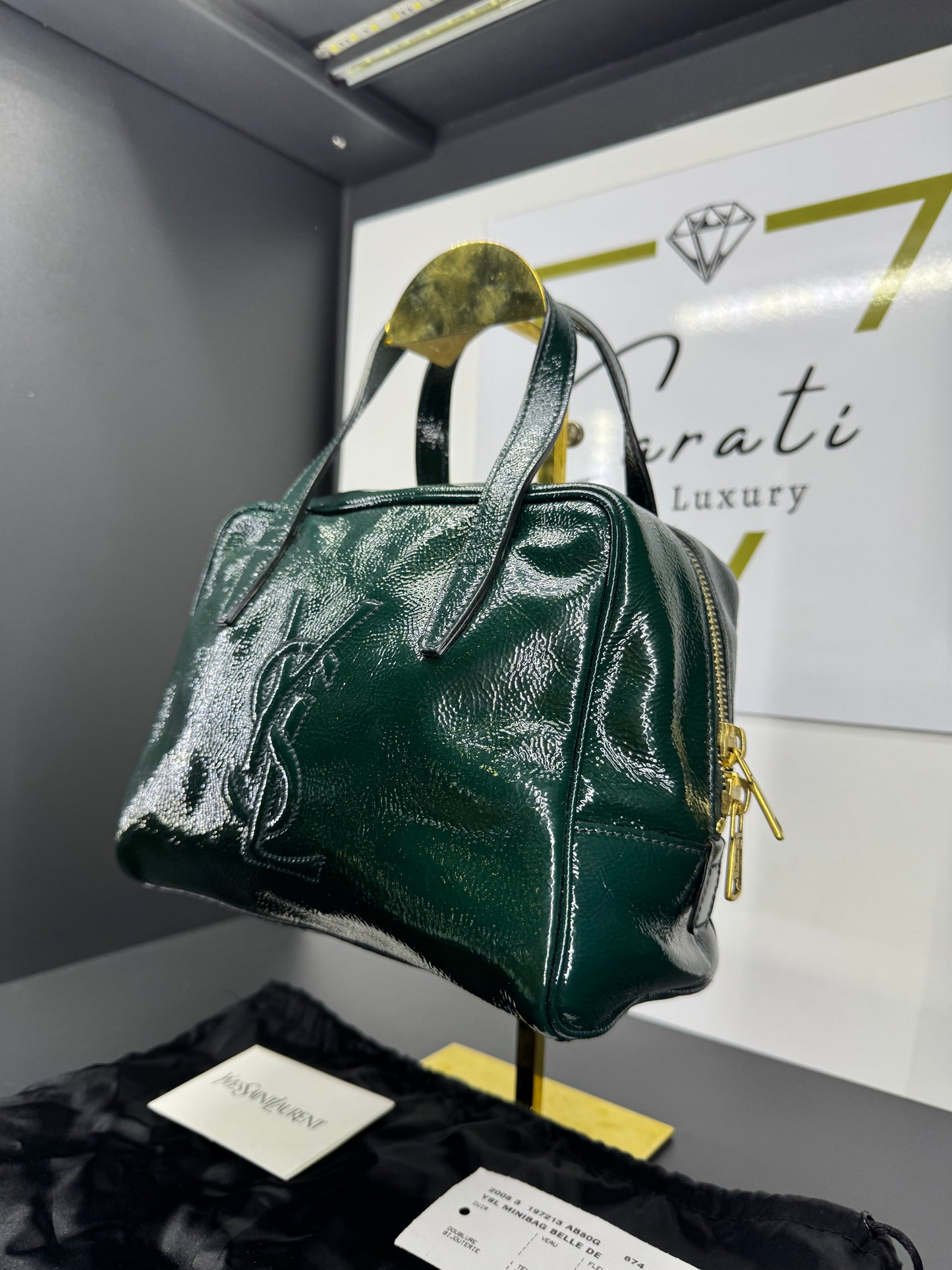 Saint Laurent borsa a mano in vernice verde con logo YSL