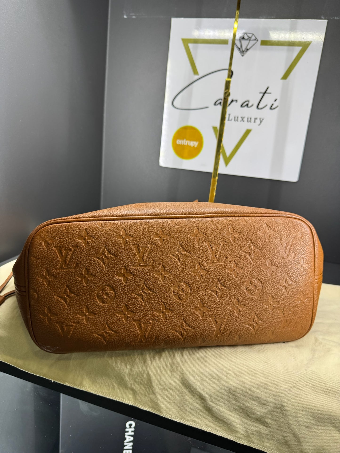 Louis Vuitton Neverfull MM