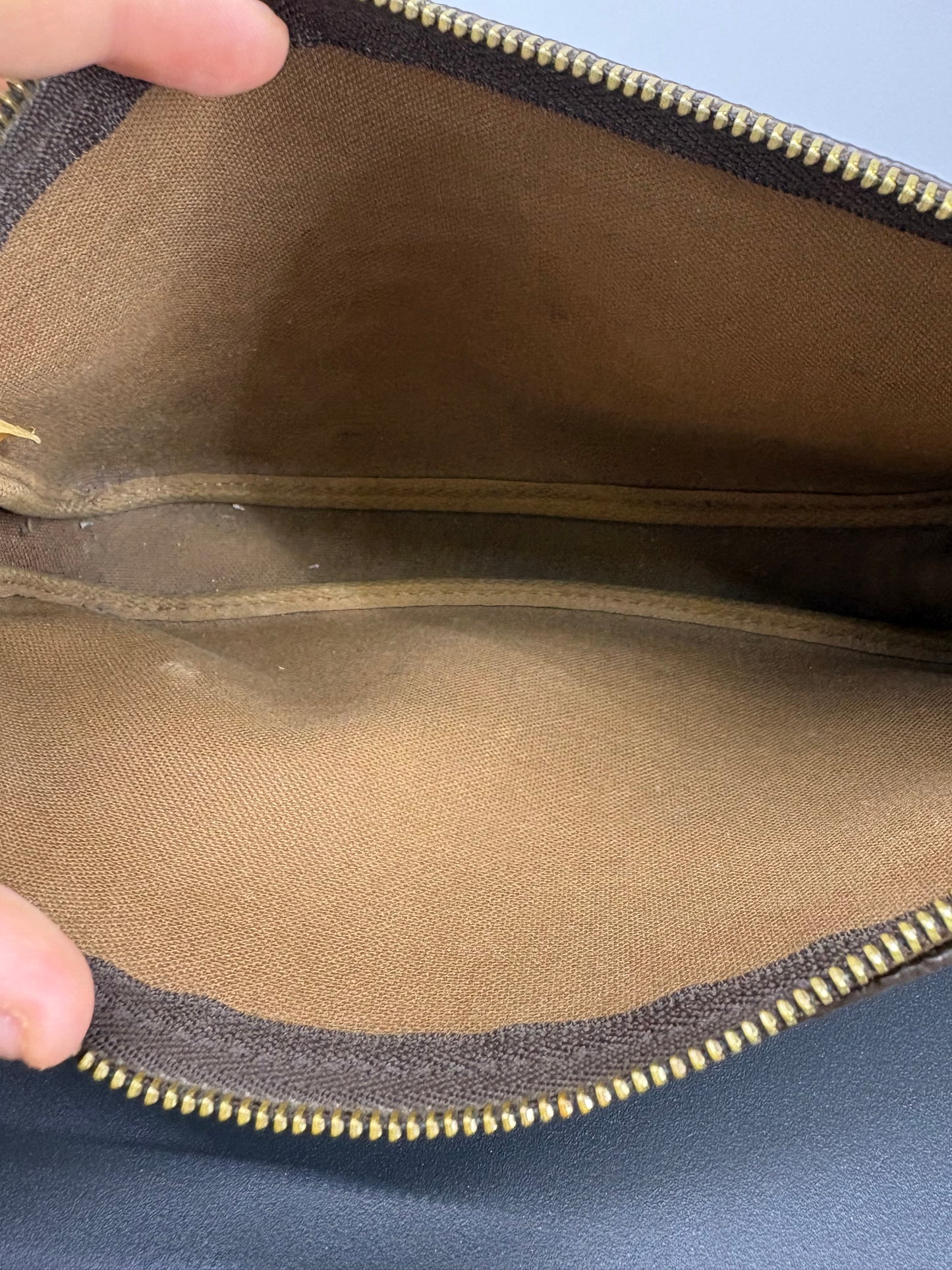 Louis Vuitton Pochette Accessoires