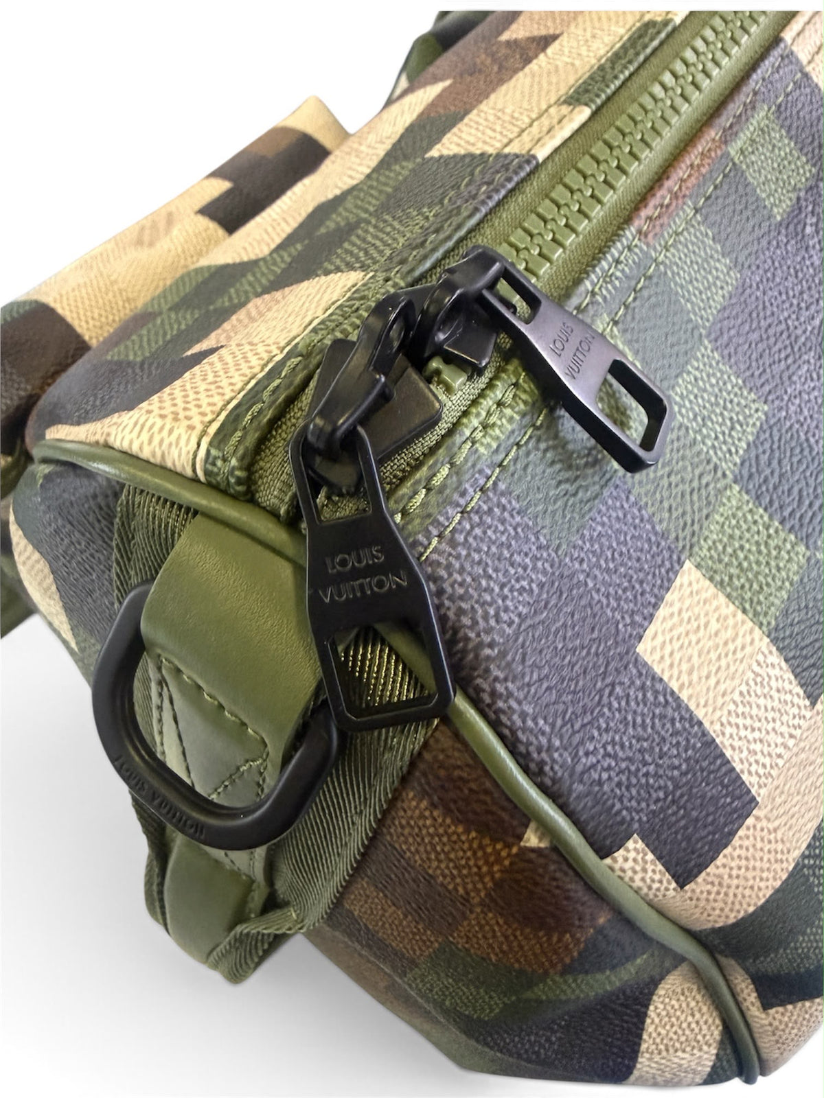 Louis Vuitton Trail Keepall 55