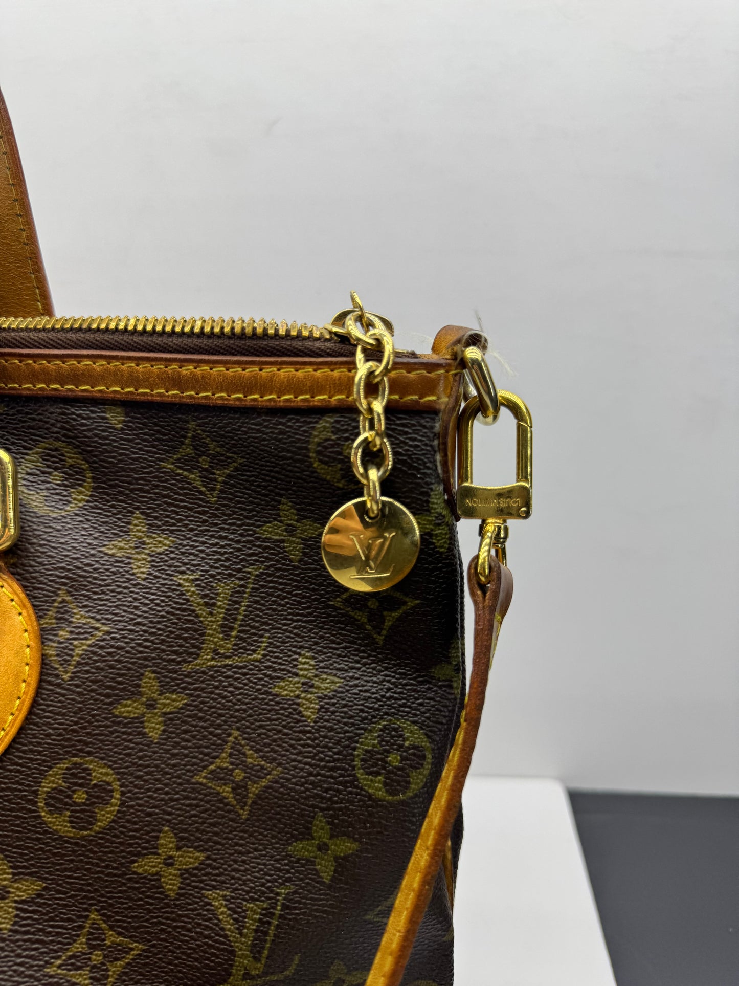 Louis Vuitton Palermo