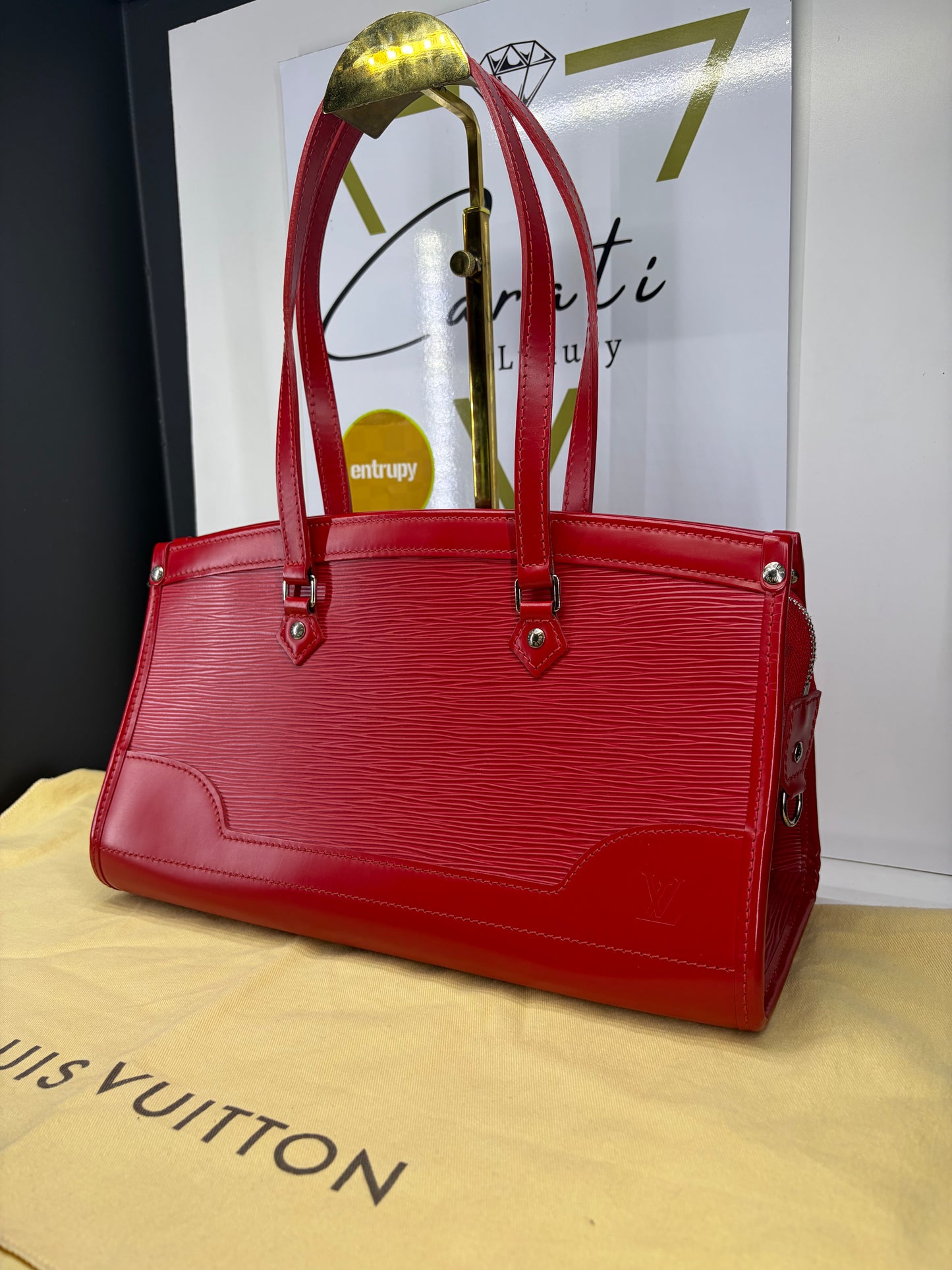 Louis Vuitton Madeline PM