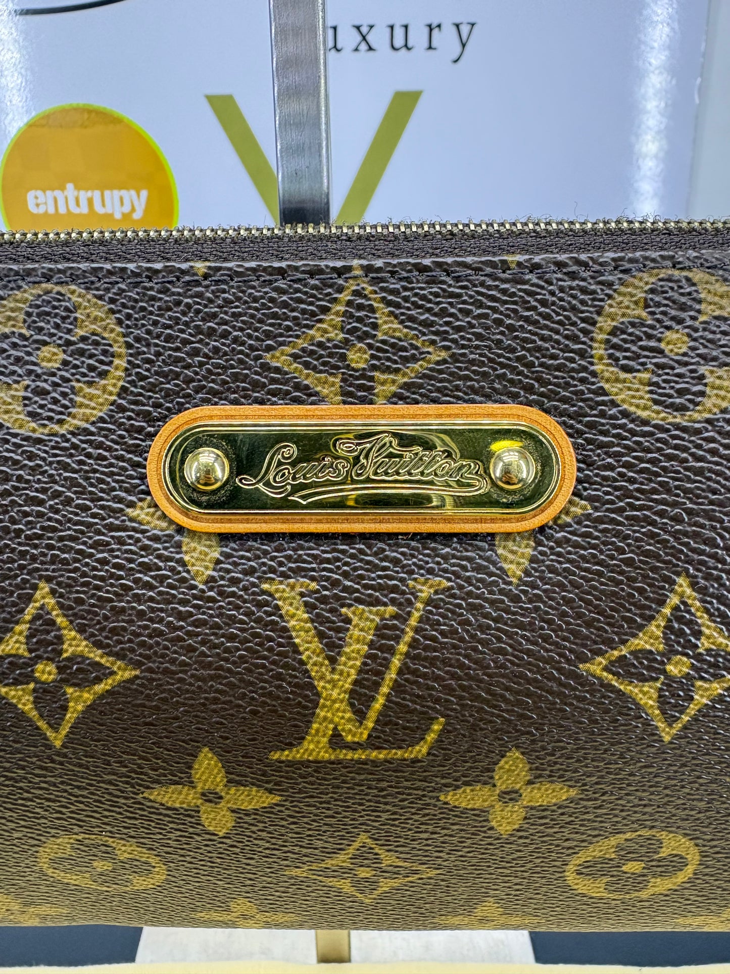 Louis Vuitton  Pochette Eva